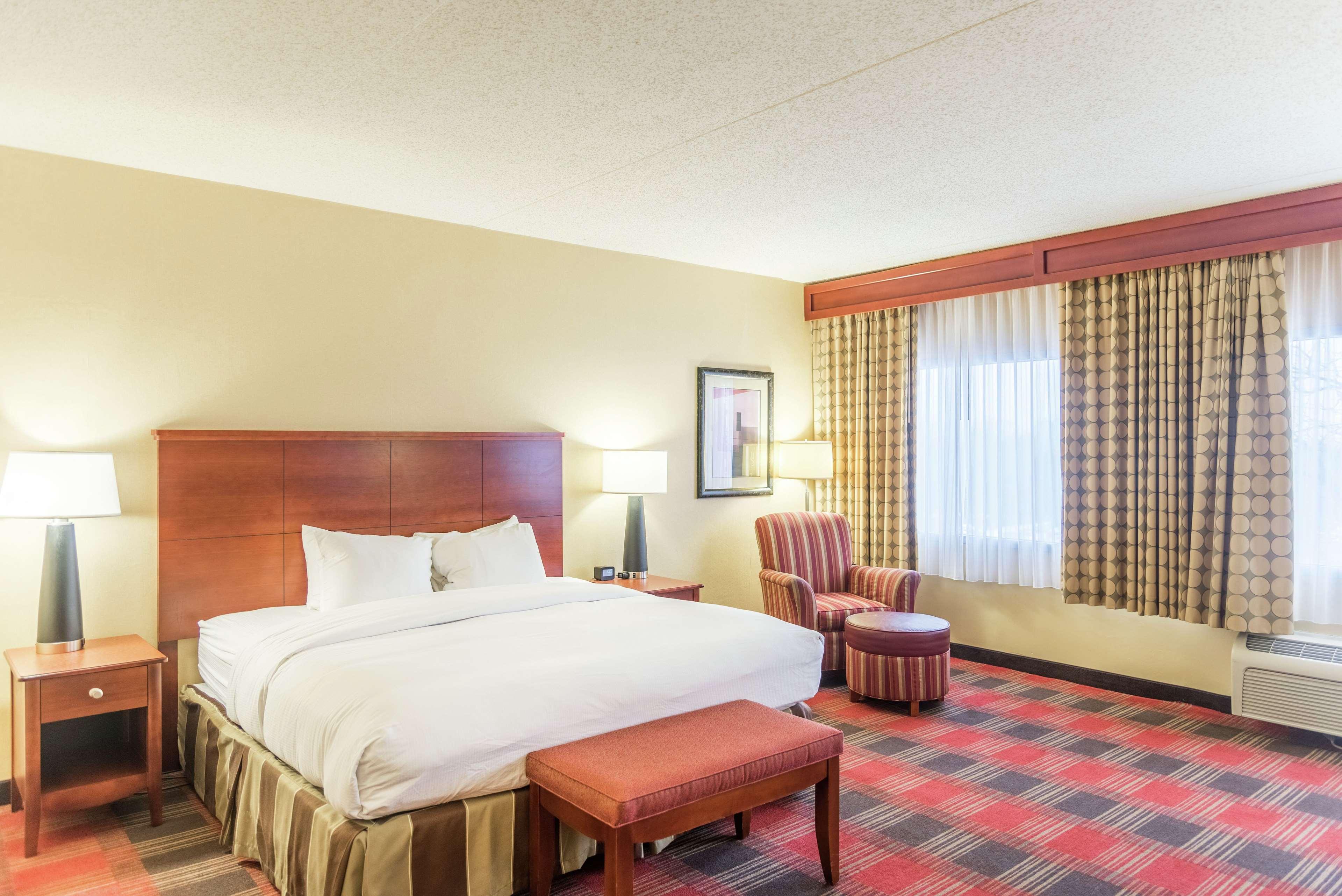 Junior Suite King Size Bed