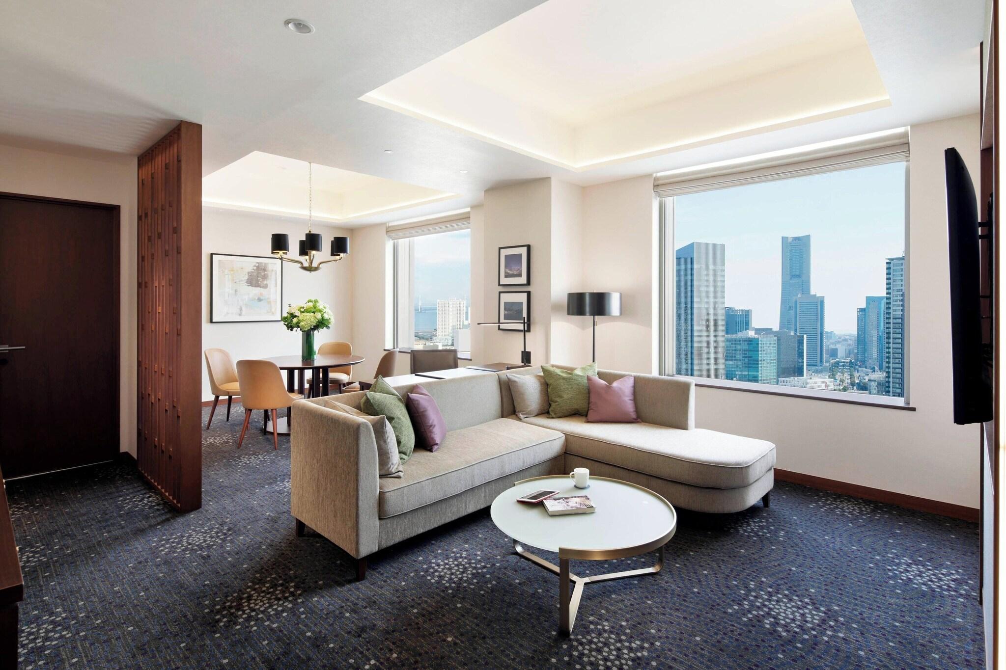 Junior Suite King Size Bed