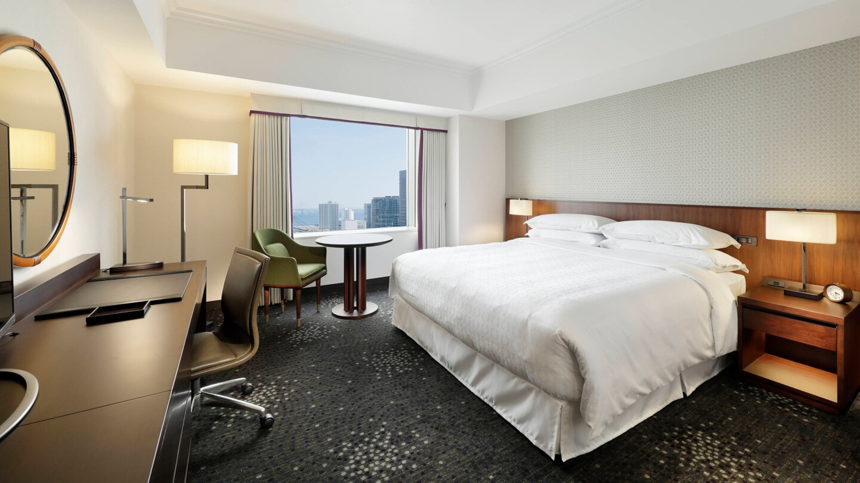 Double Club King Bed