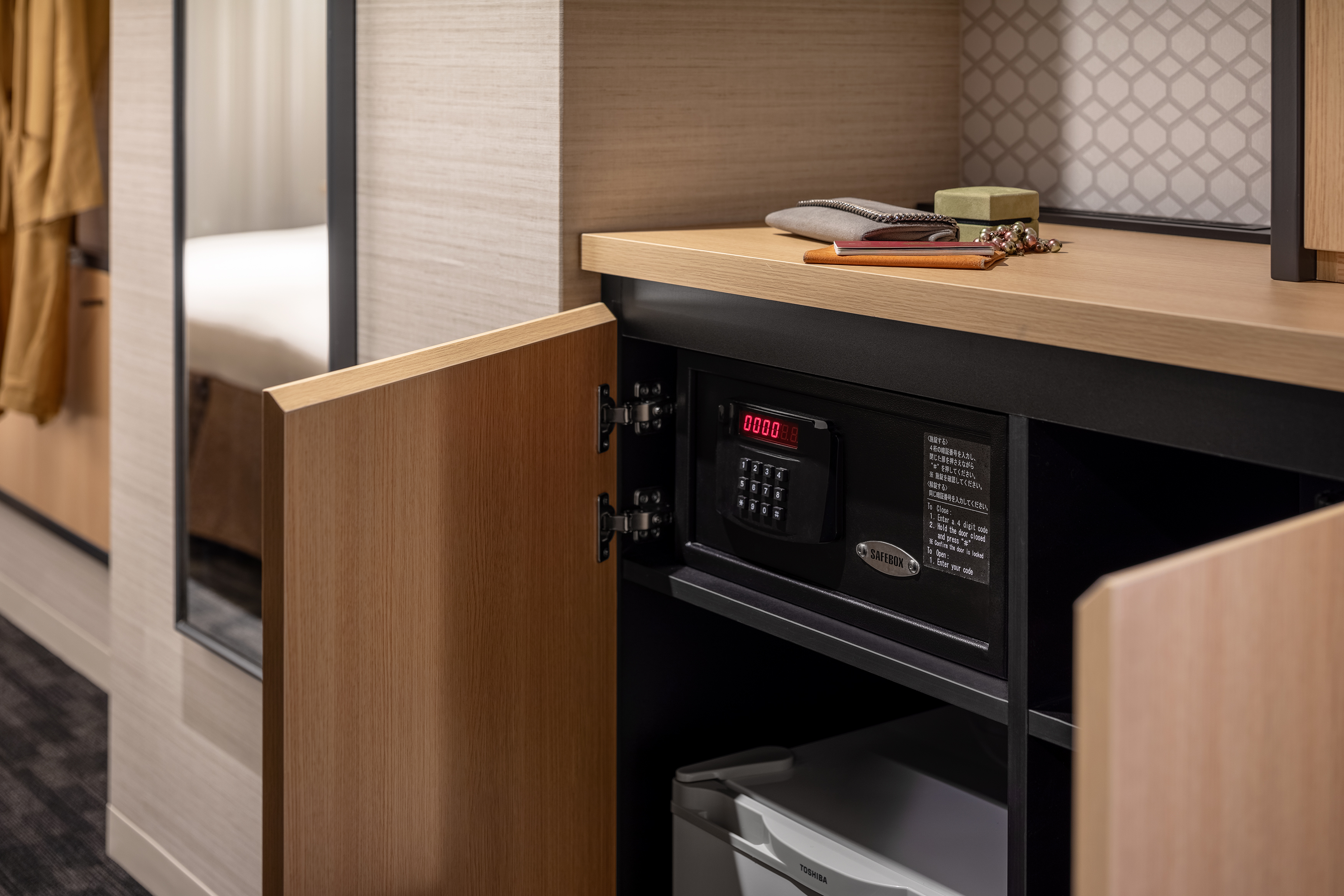 Double Queen Size Bed