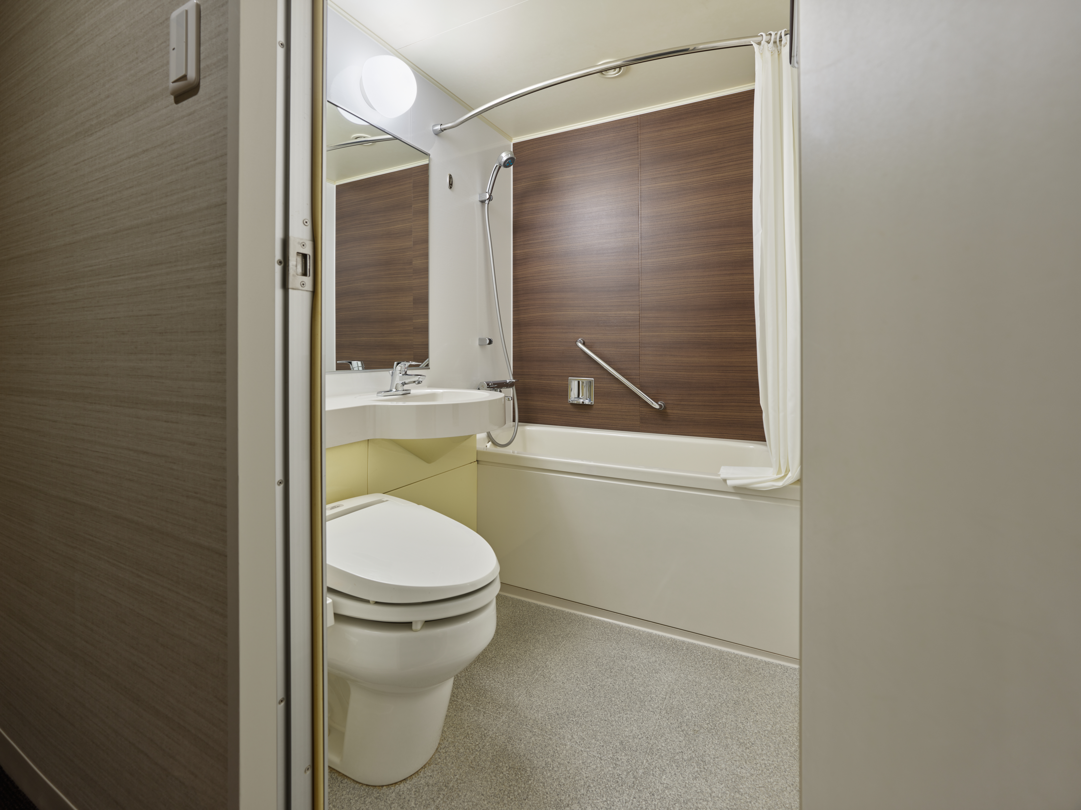 Double Superior King Bed