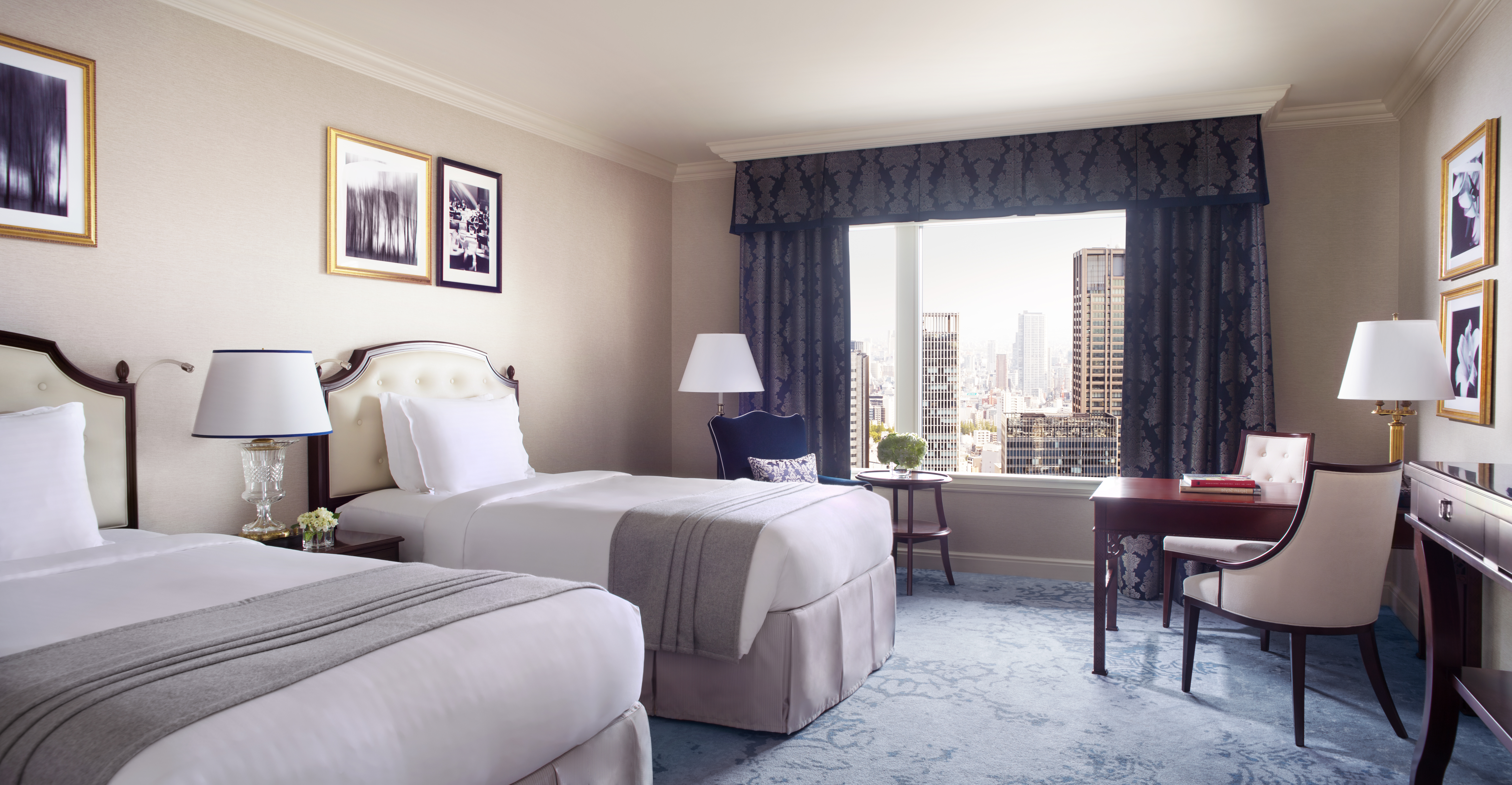 Twin Superior City View