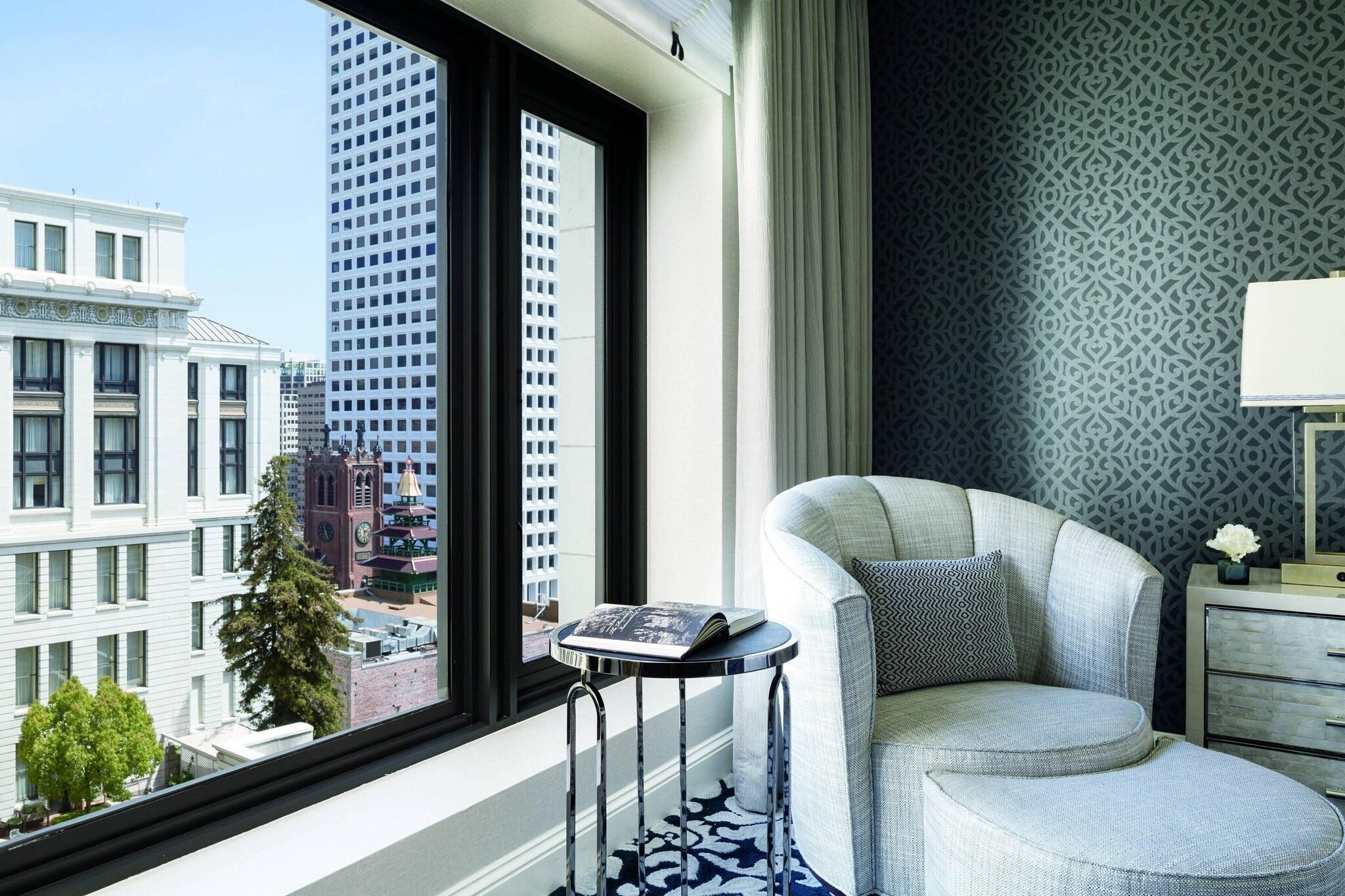 Double City View King Bed