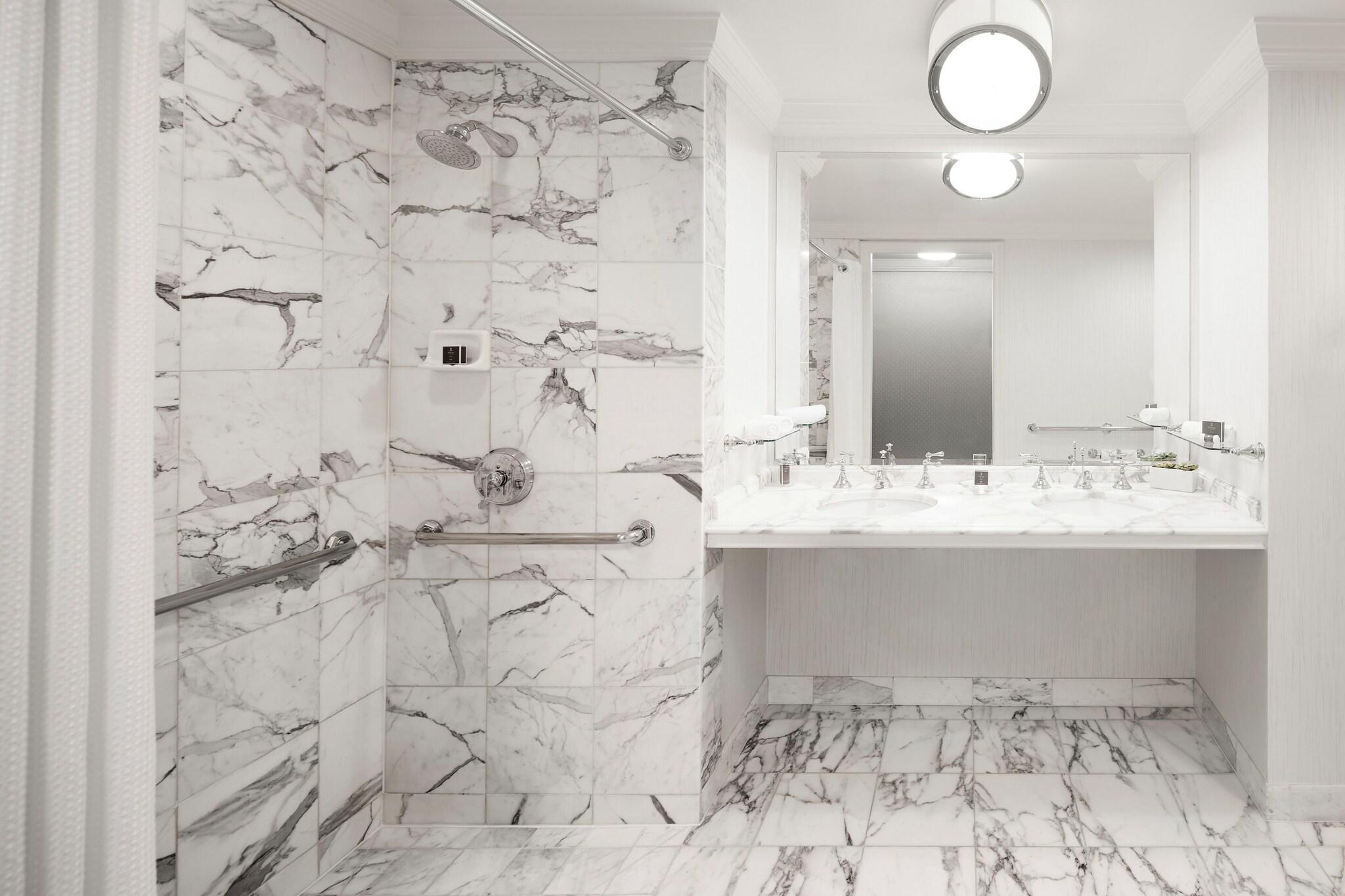 Suite Accessible Executive Room