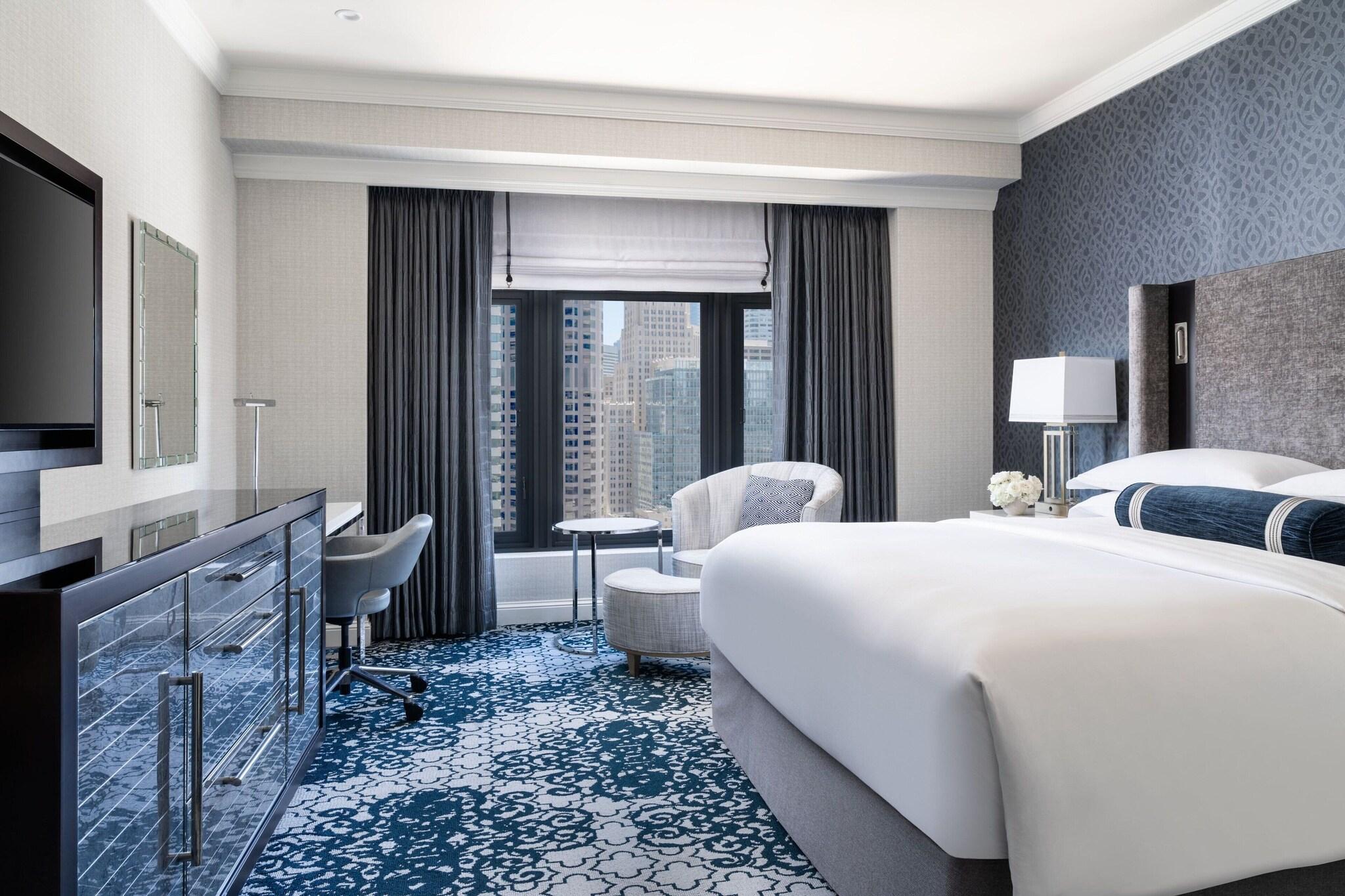 Double City View King Bed