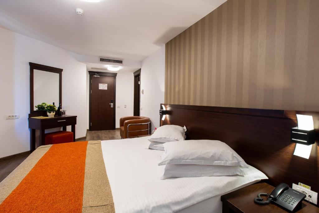 Double Superior with Terrace