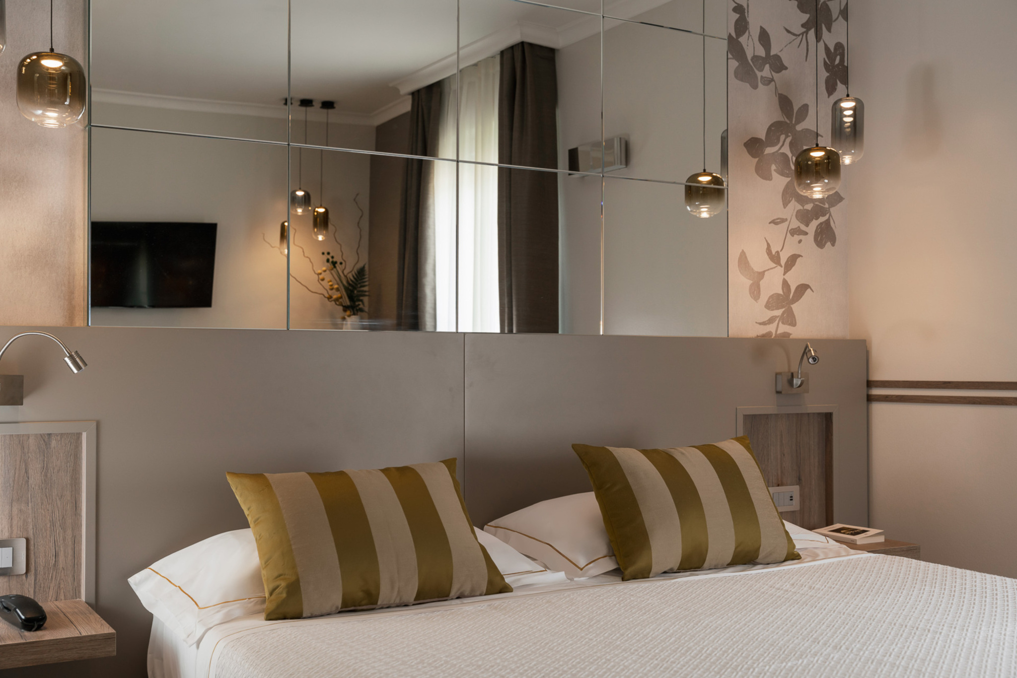 Double Single Deluxe