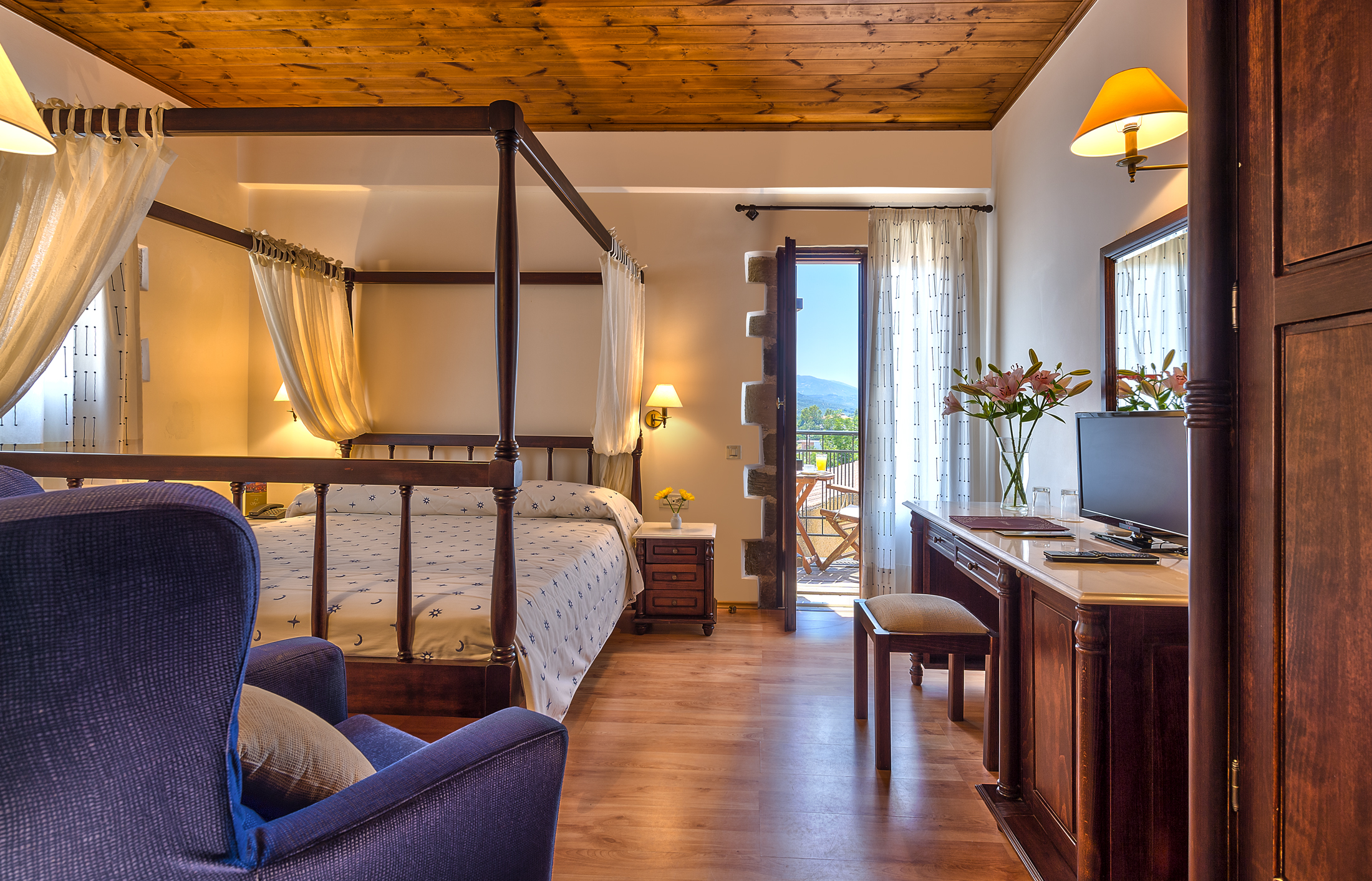 Double or Twin Standard