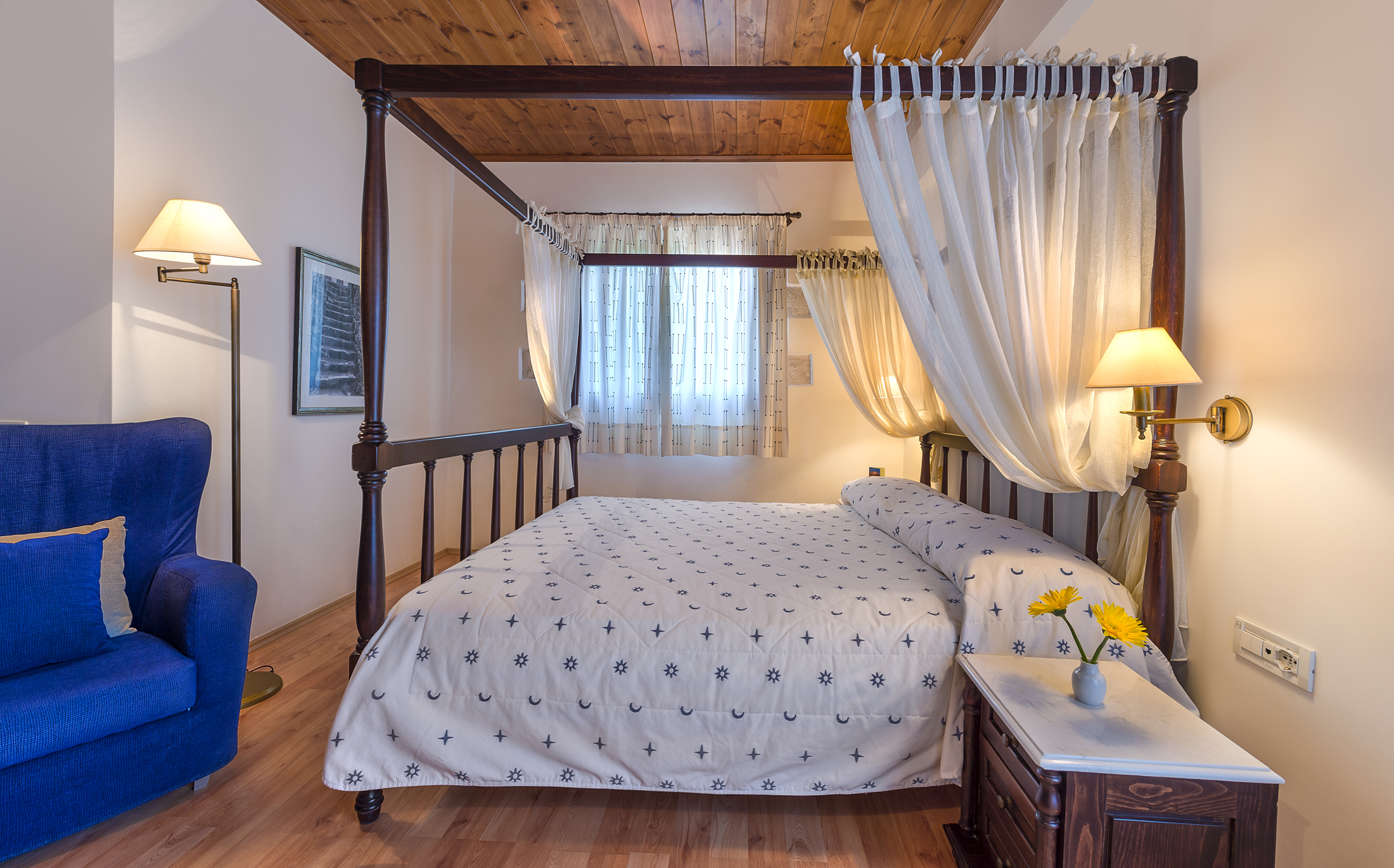 Double or Twin Standard