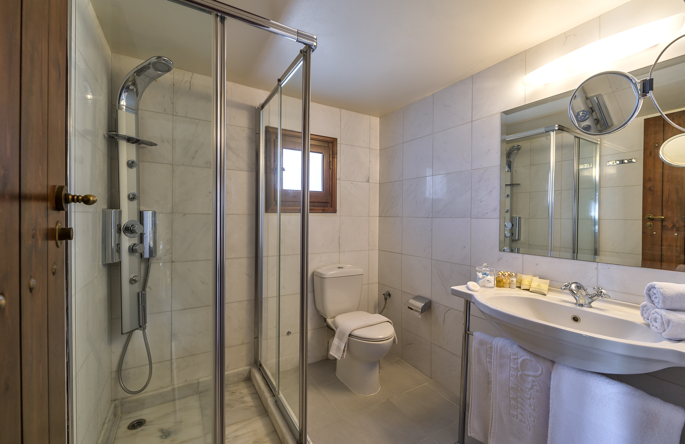 Double or Twin Superior