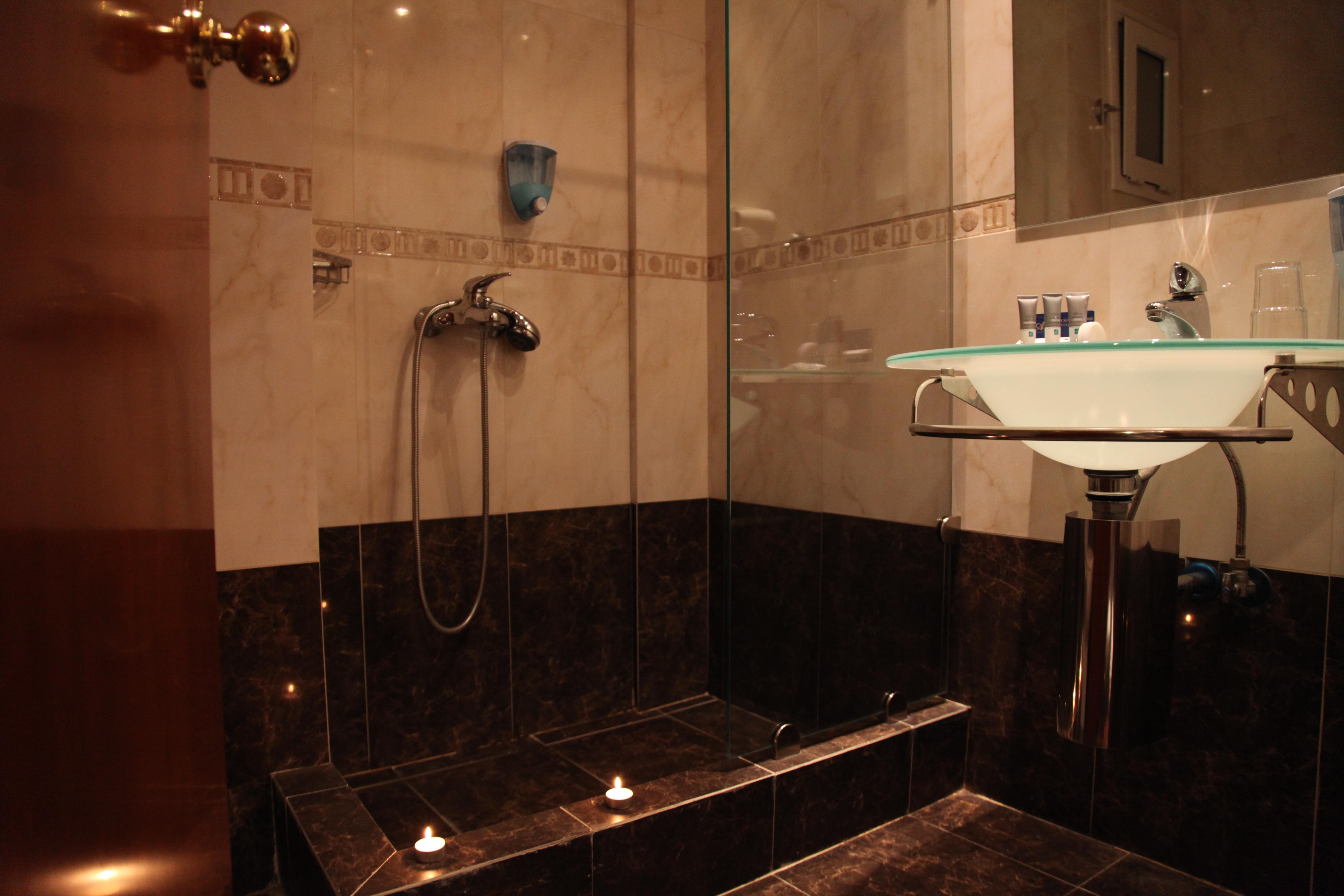 Double or Twin Executive