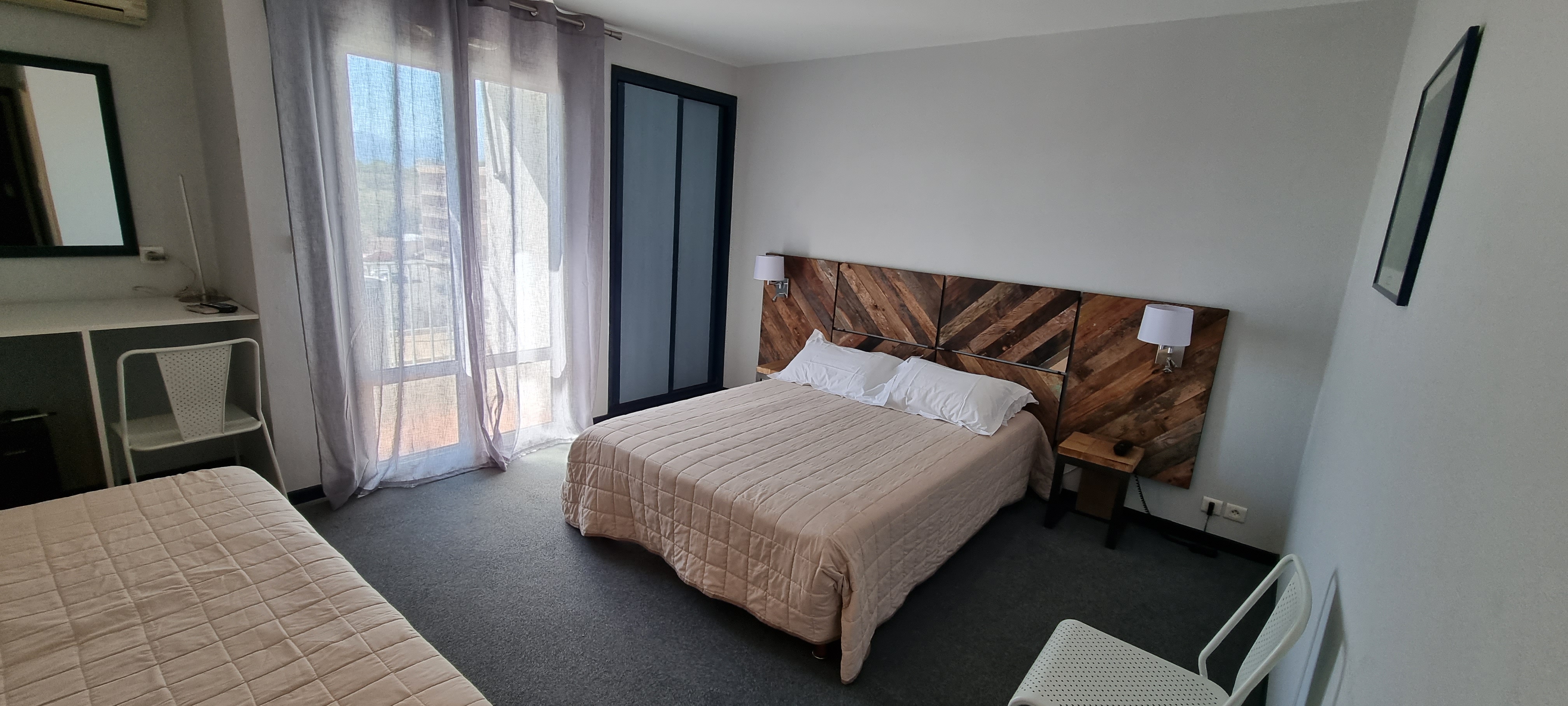 Double or Twin Standard