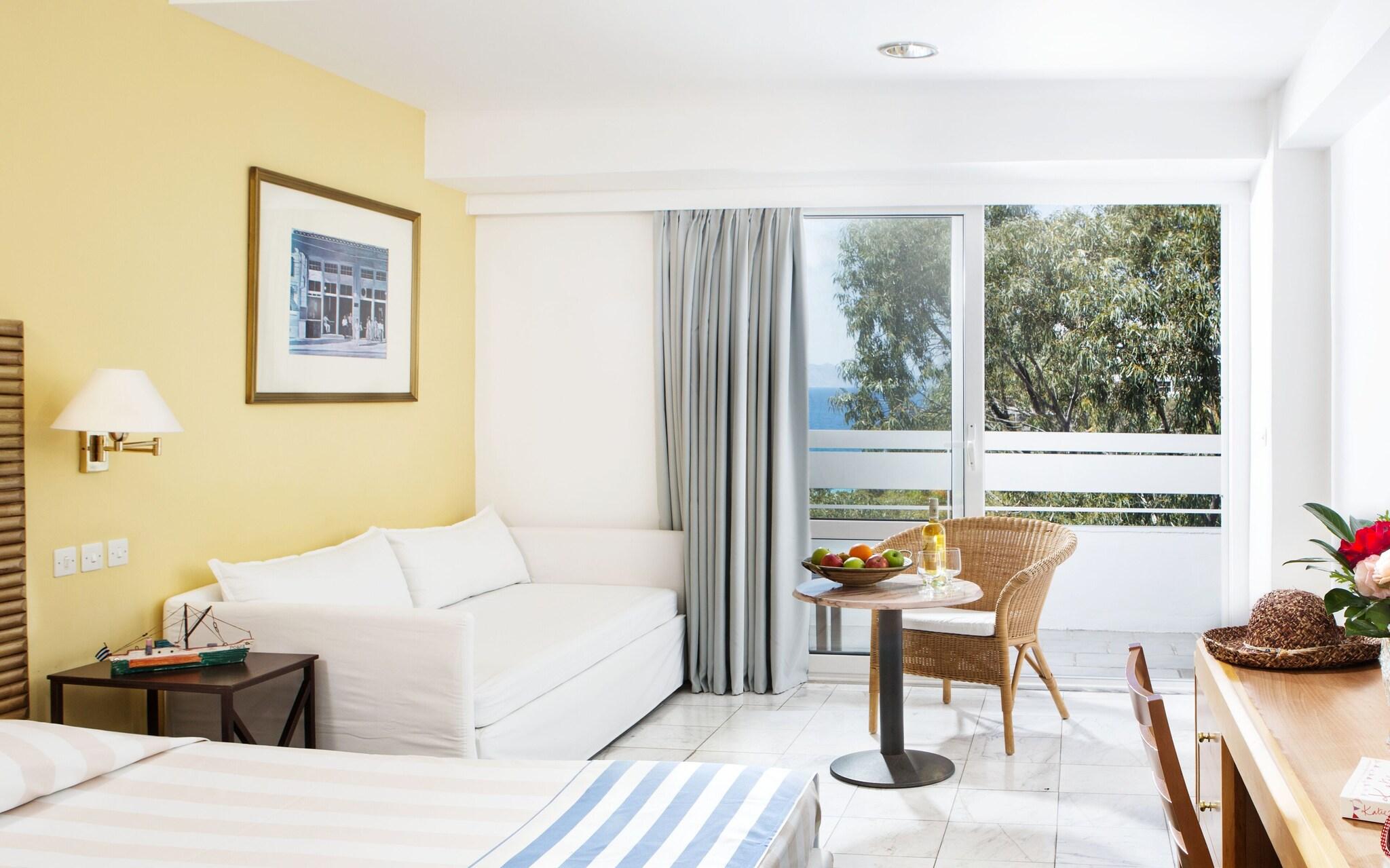 Double Partial Sea View