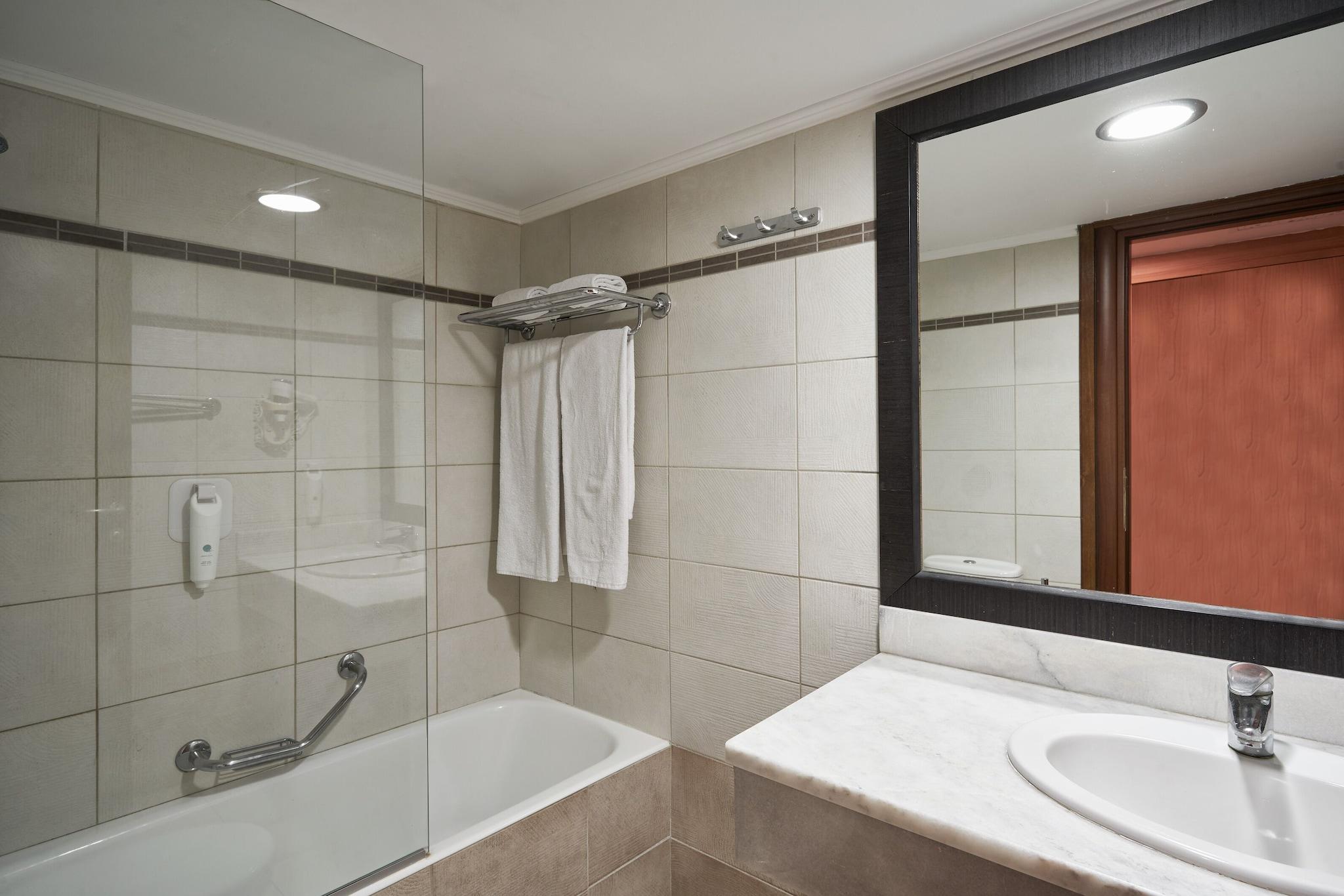 Twin Classic Sea View