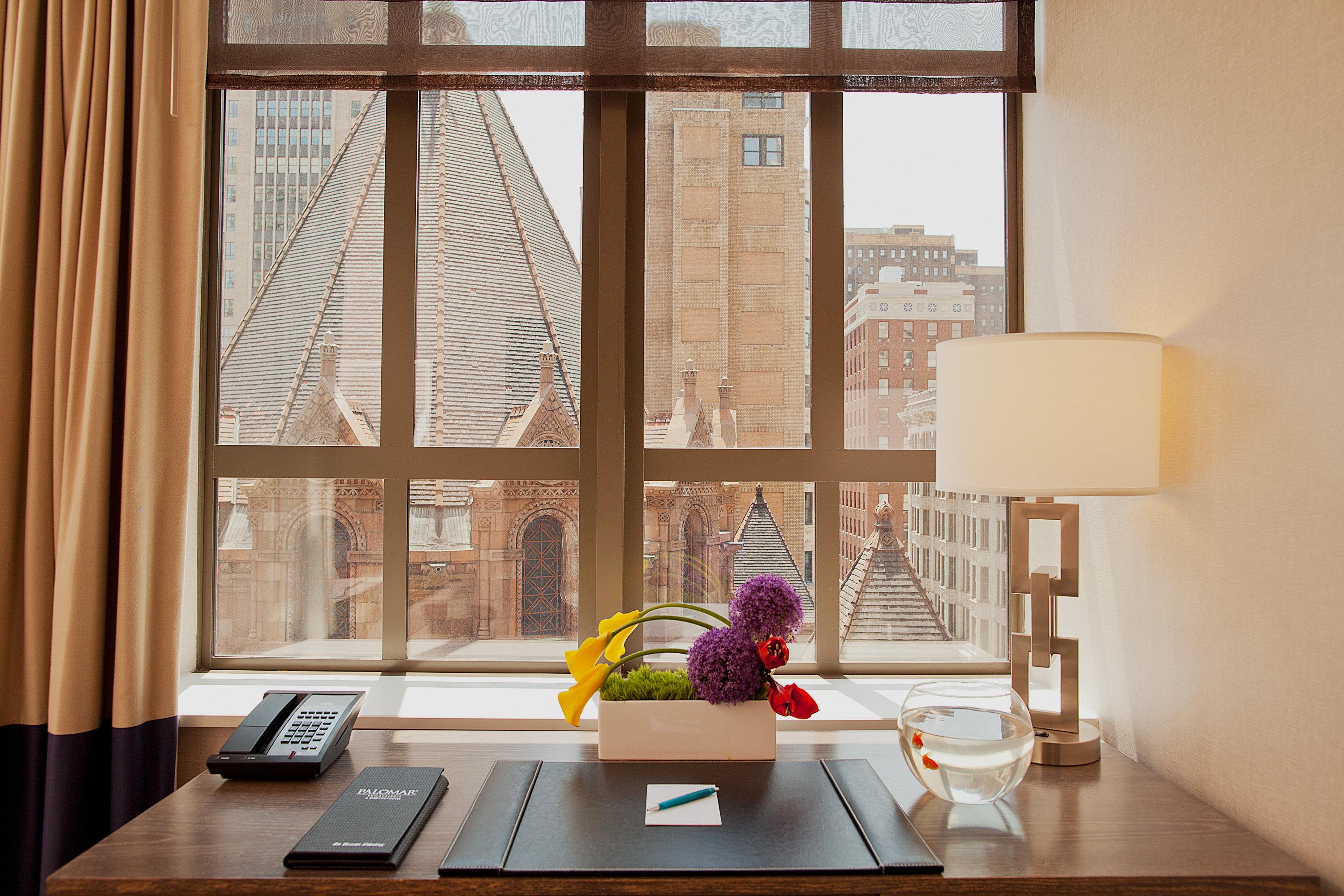 Double City View King Bed