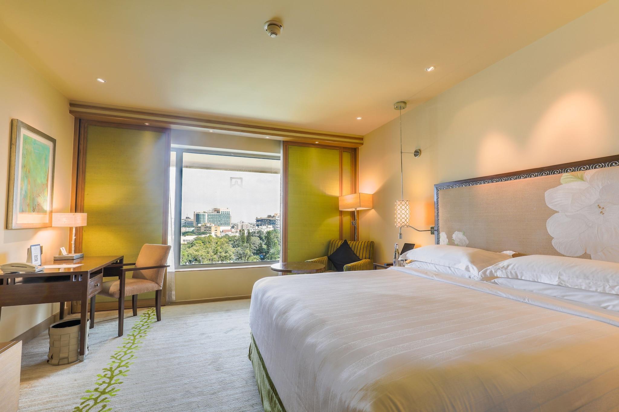 Double Queen Size Bed