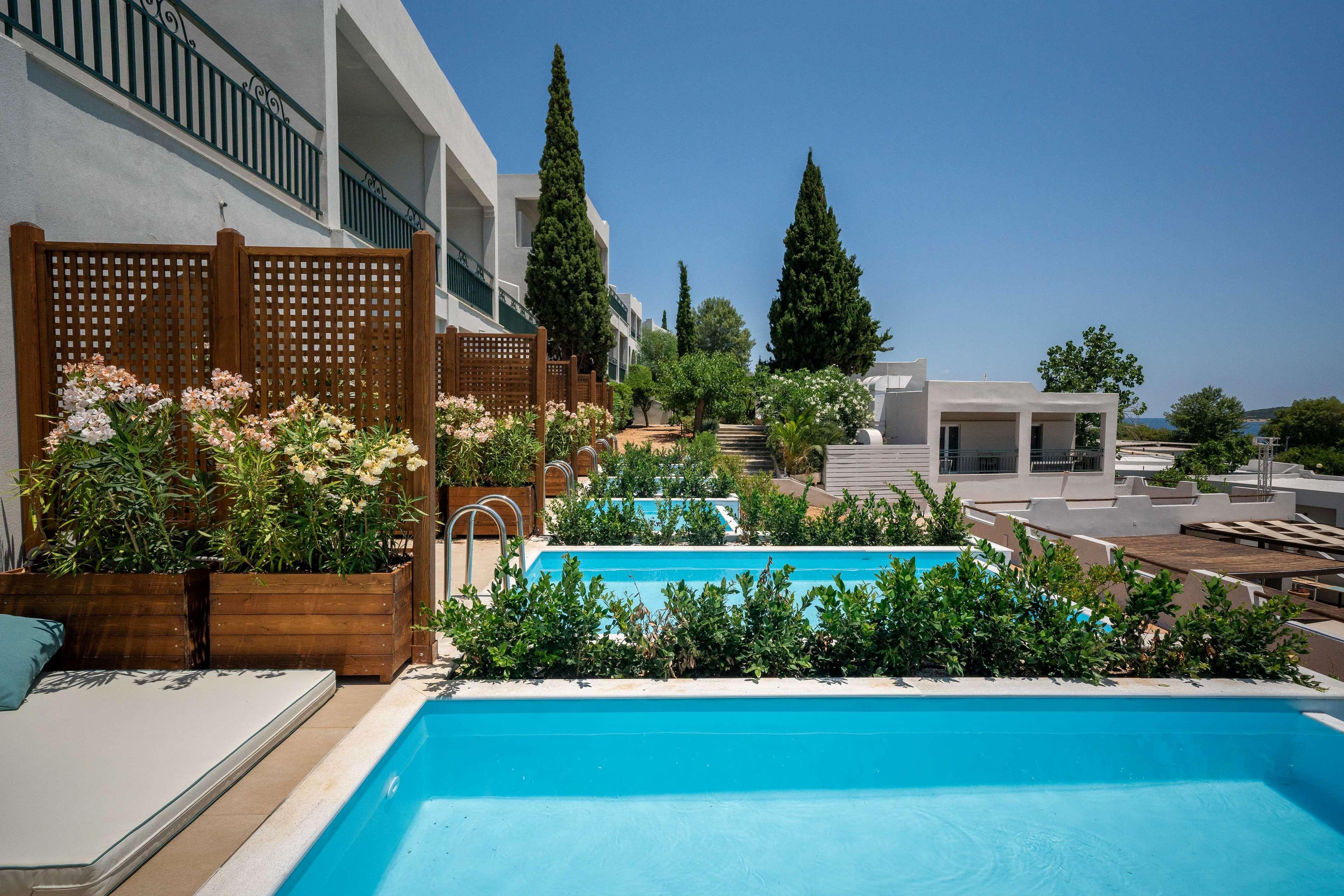 Bungalow with Private Pool