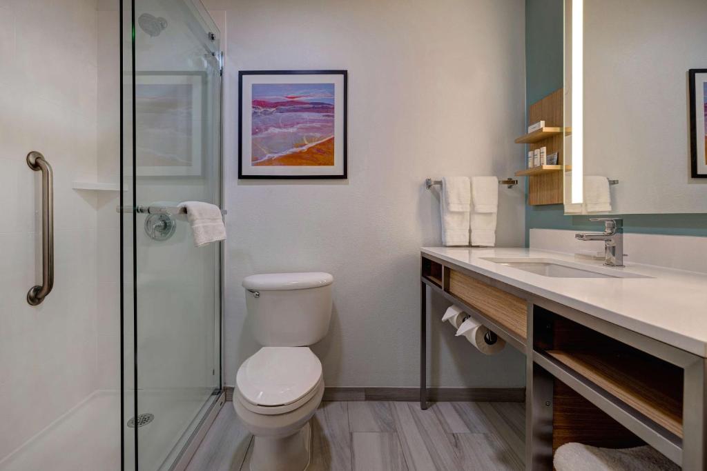 Double Two Queen Beds