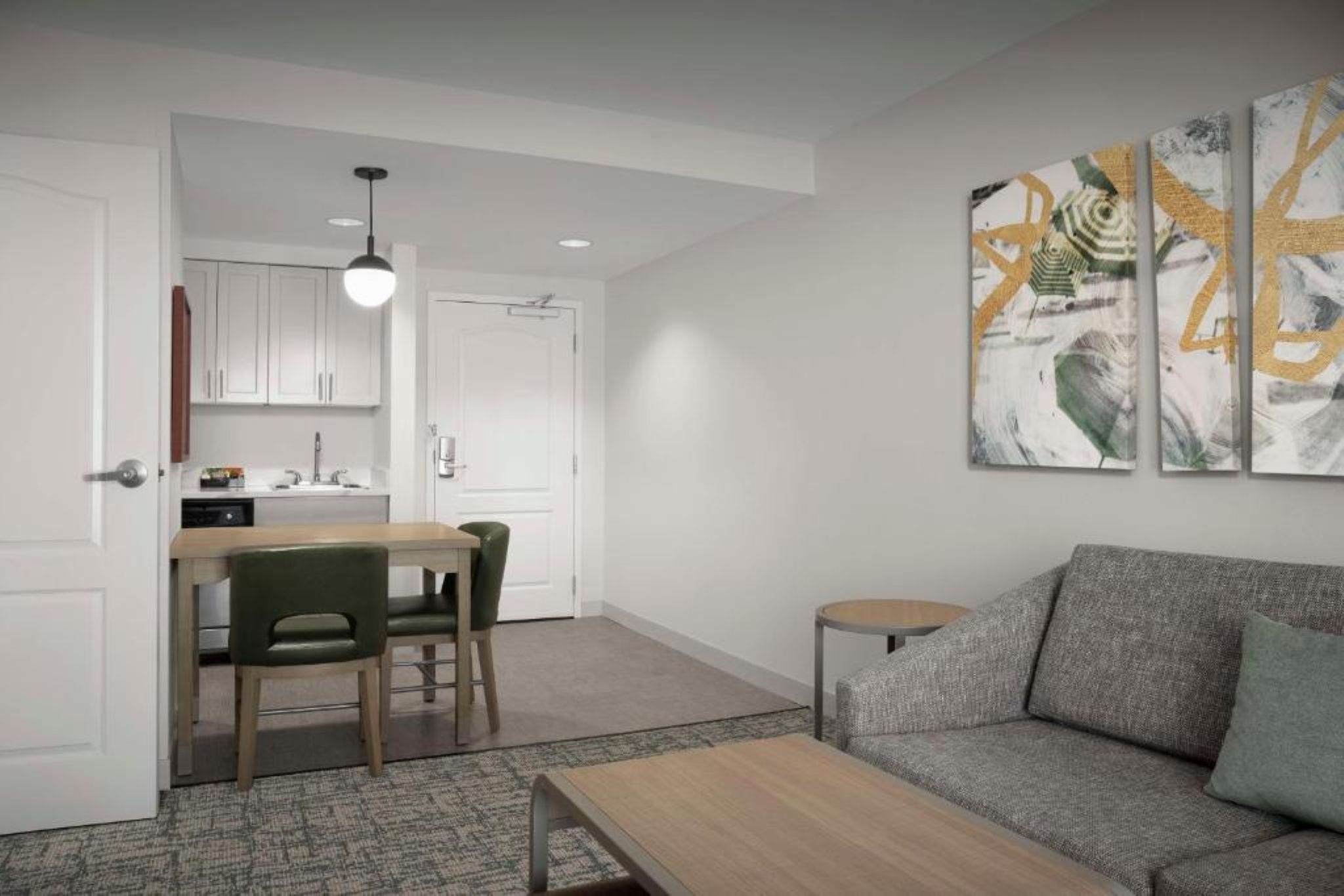 Suite Two Queen Beds Non Smoking