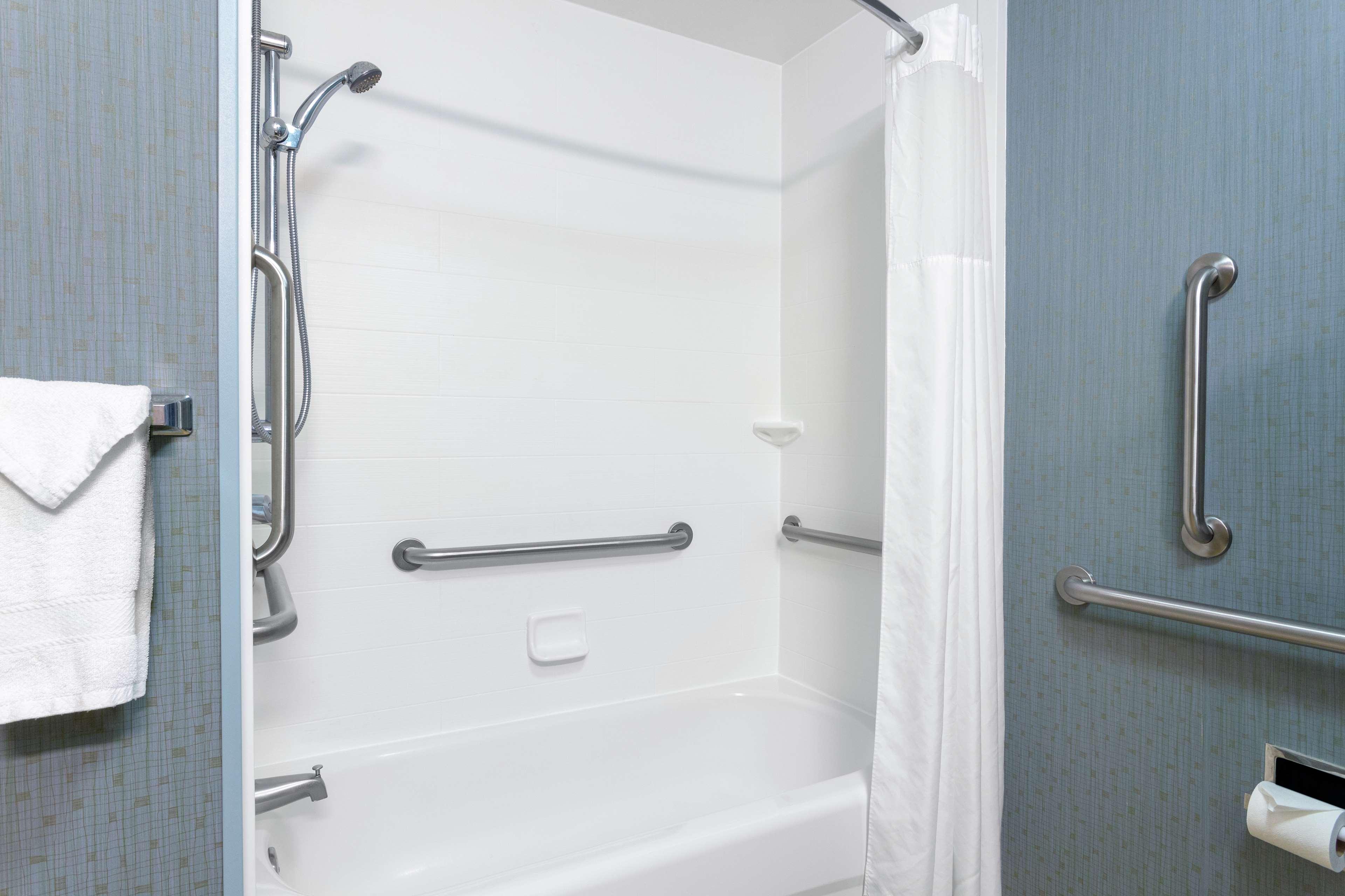 Studio King Size Bed