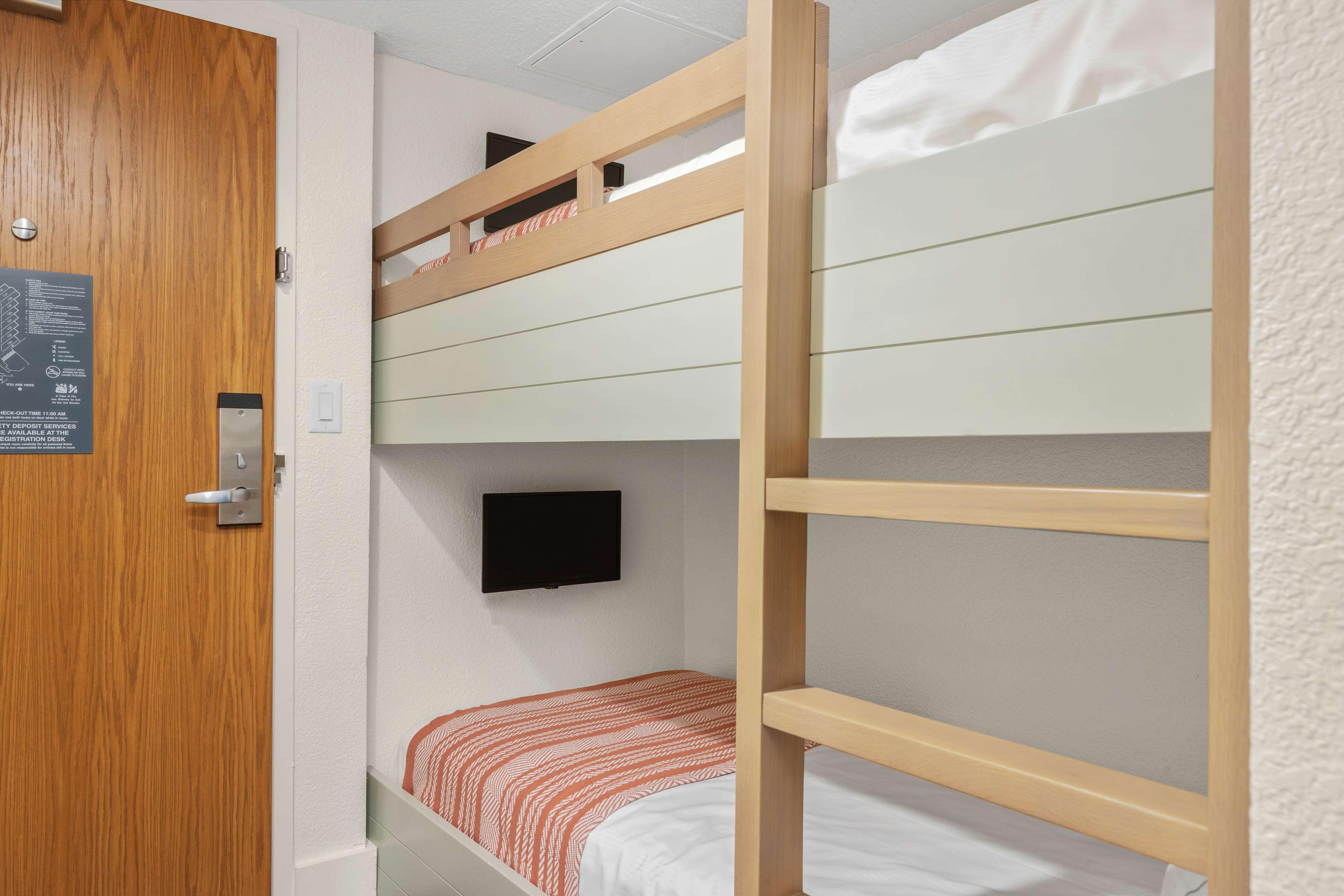 Double Two Queen Beds