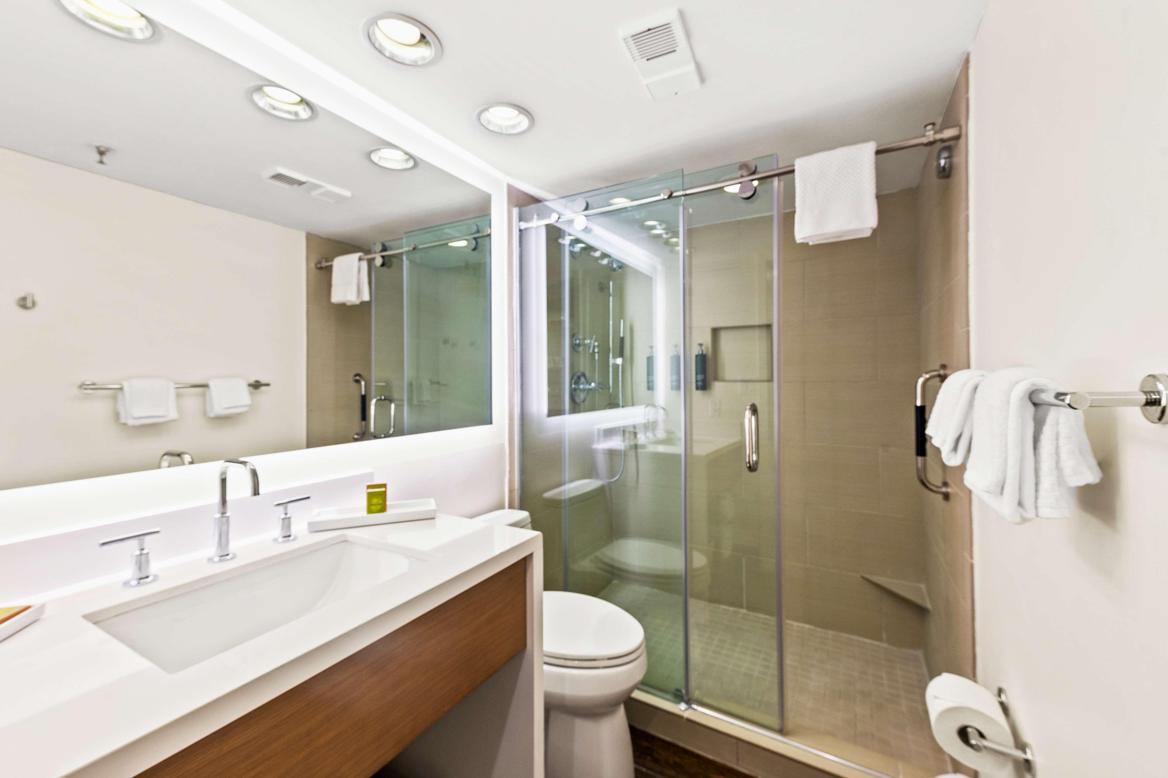 Junior Suite Beach Front