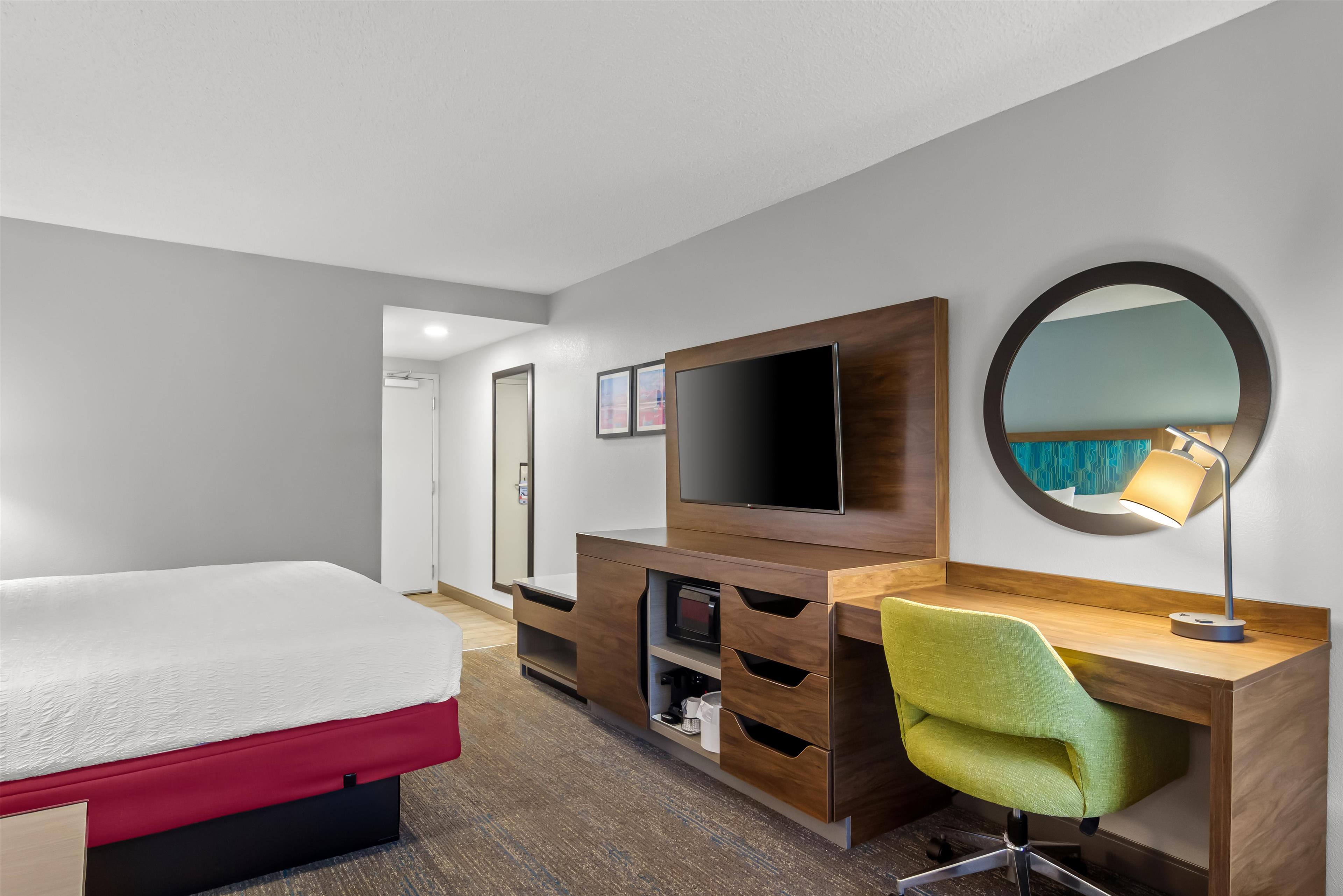 Studio King Size Bed