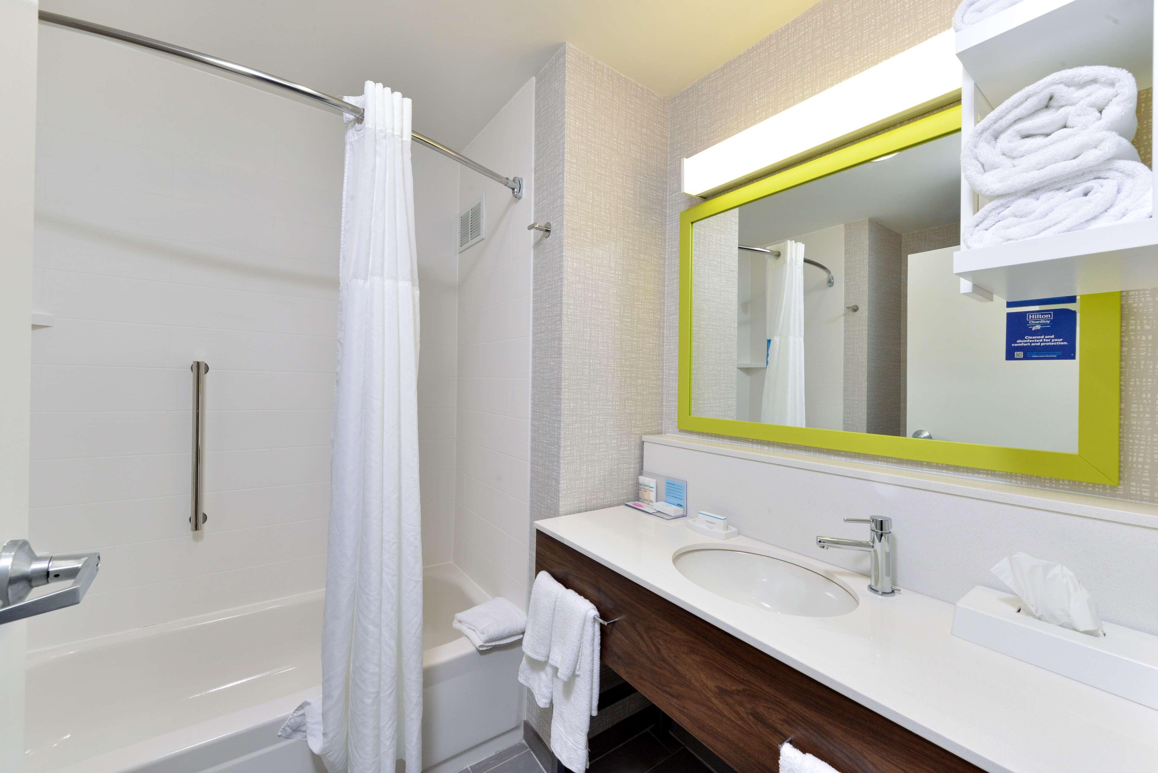 Double Two Queen Beds Non Smoking