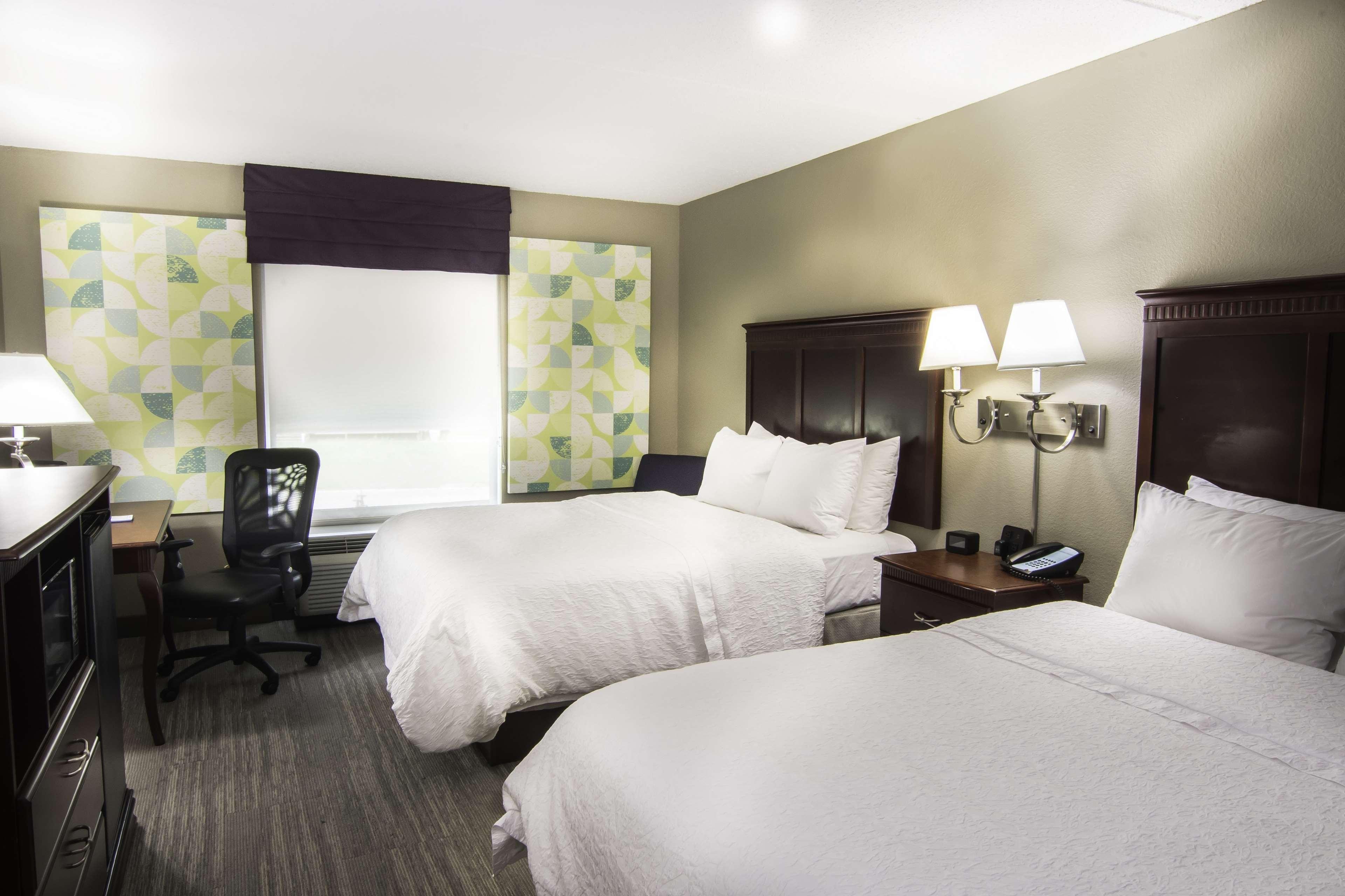 Double Two Queen Beds Non Smoking