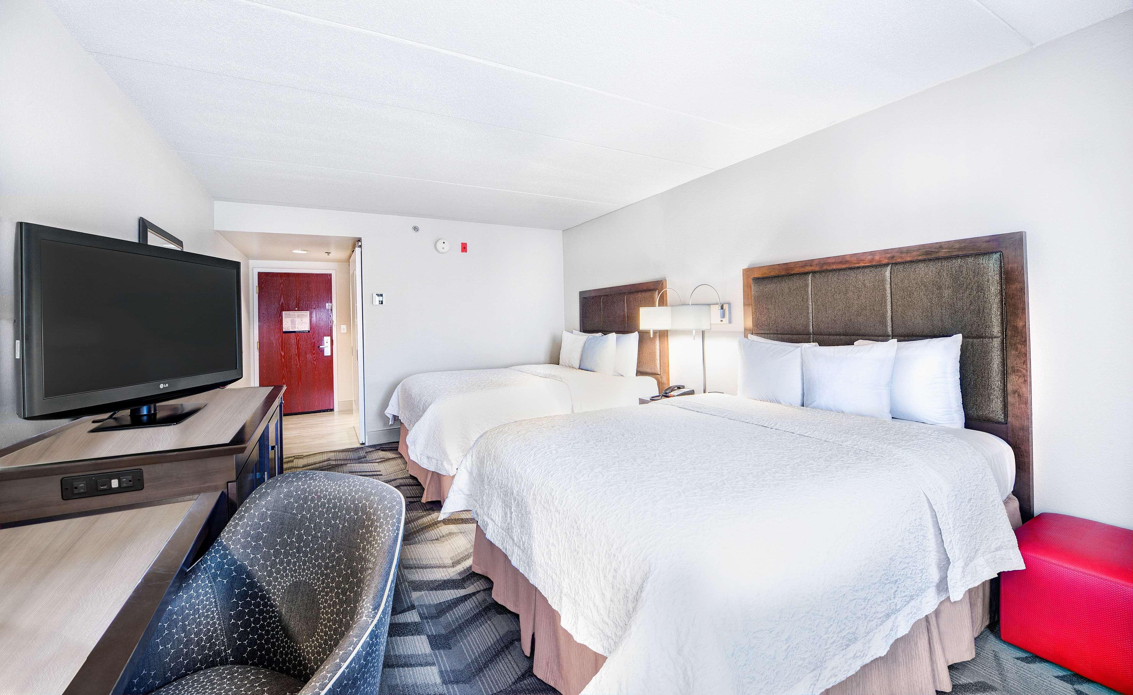 Double Two Queen Beds Non Smoking