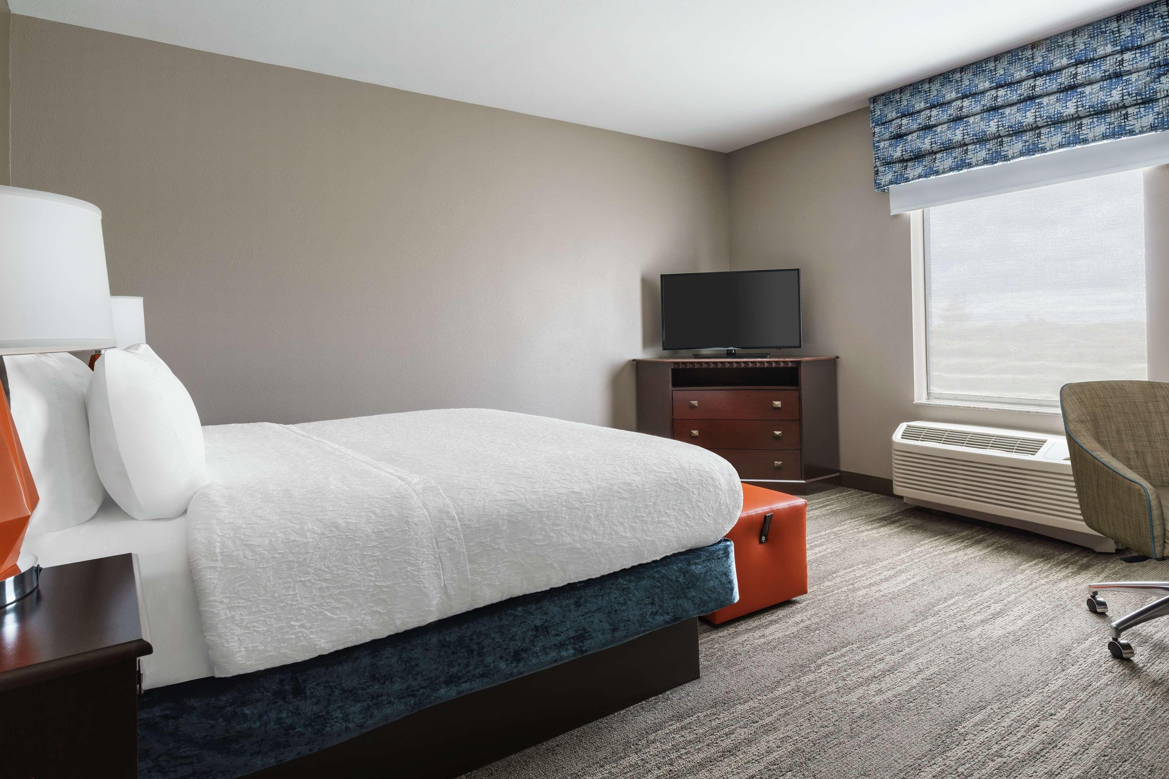 Double King Bed Non Smoking