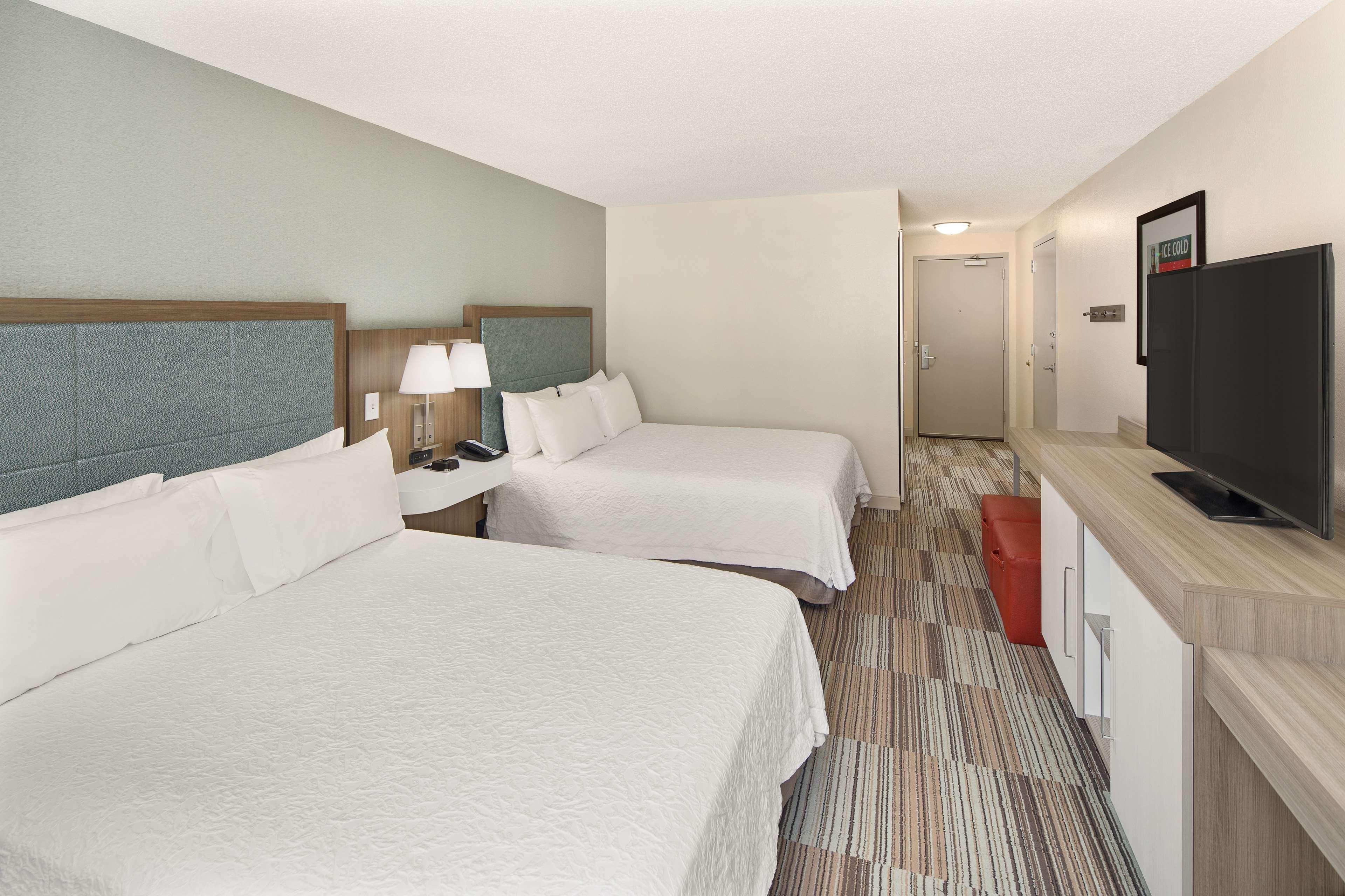 Double Two Queen Beds Non Smoking