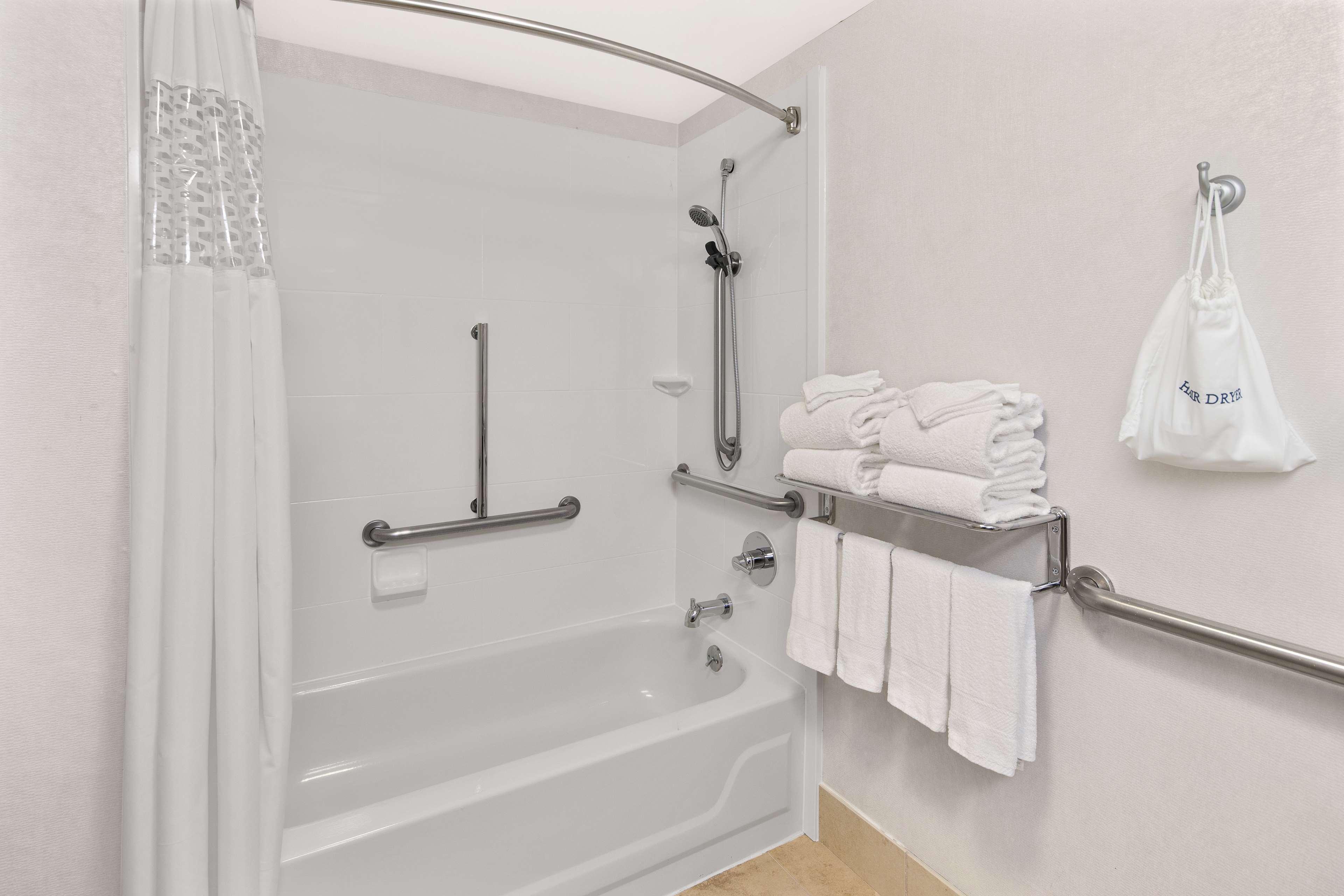 Double Two Queen Beds Non Smoking