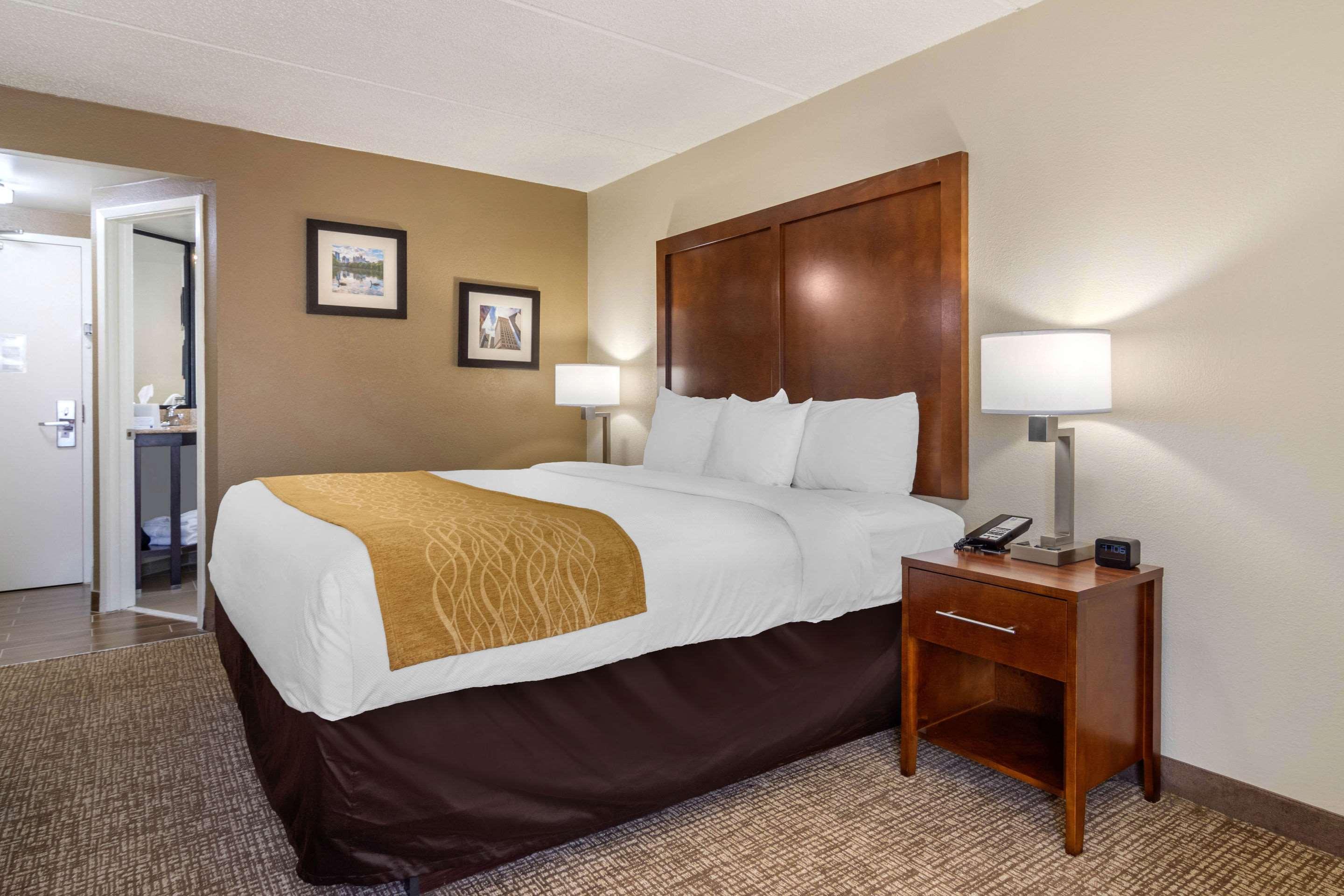 Double King Bed Non Smoking