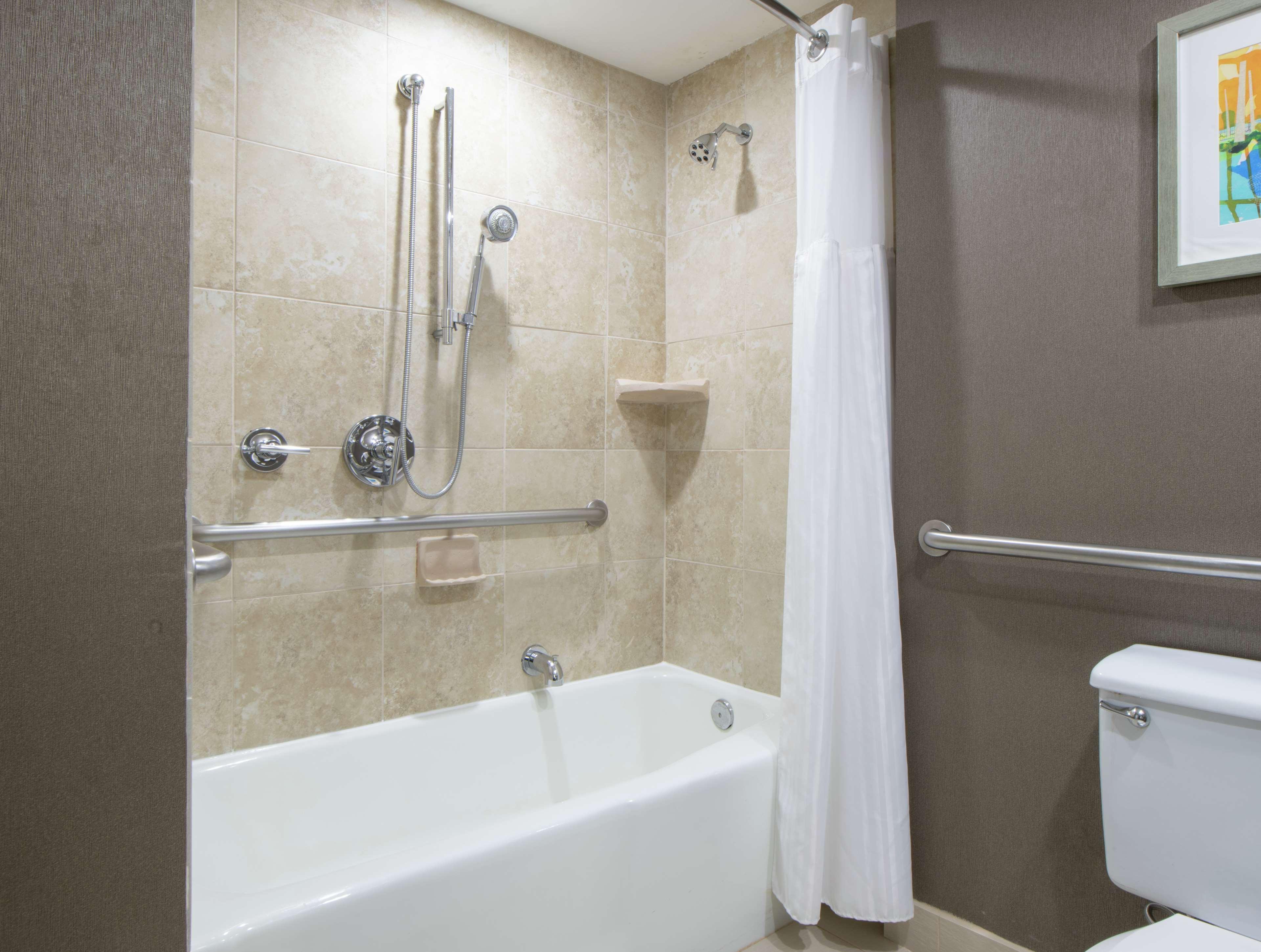 Double King Bed Non Smoking