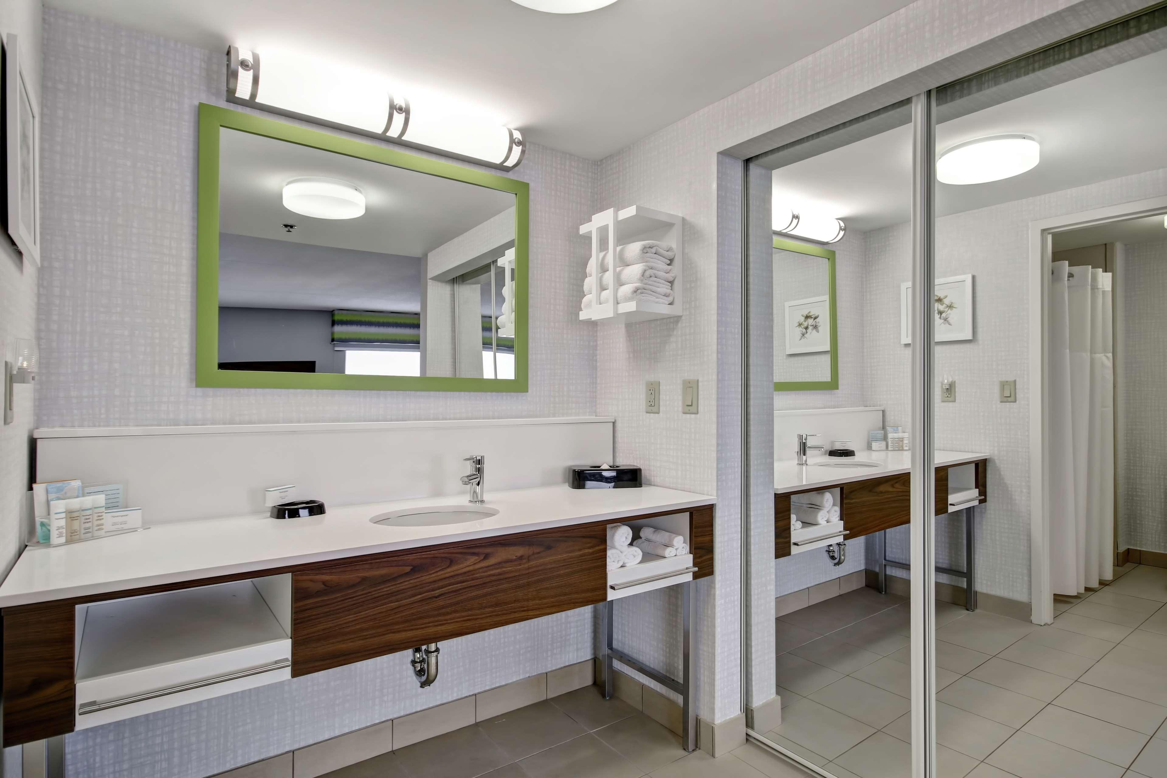 Studio King Bed Non Smoking