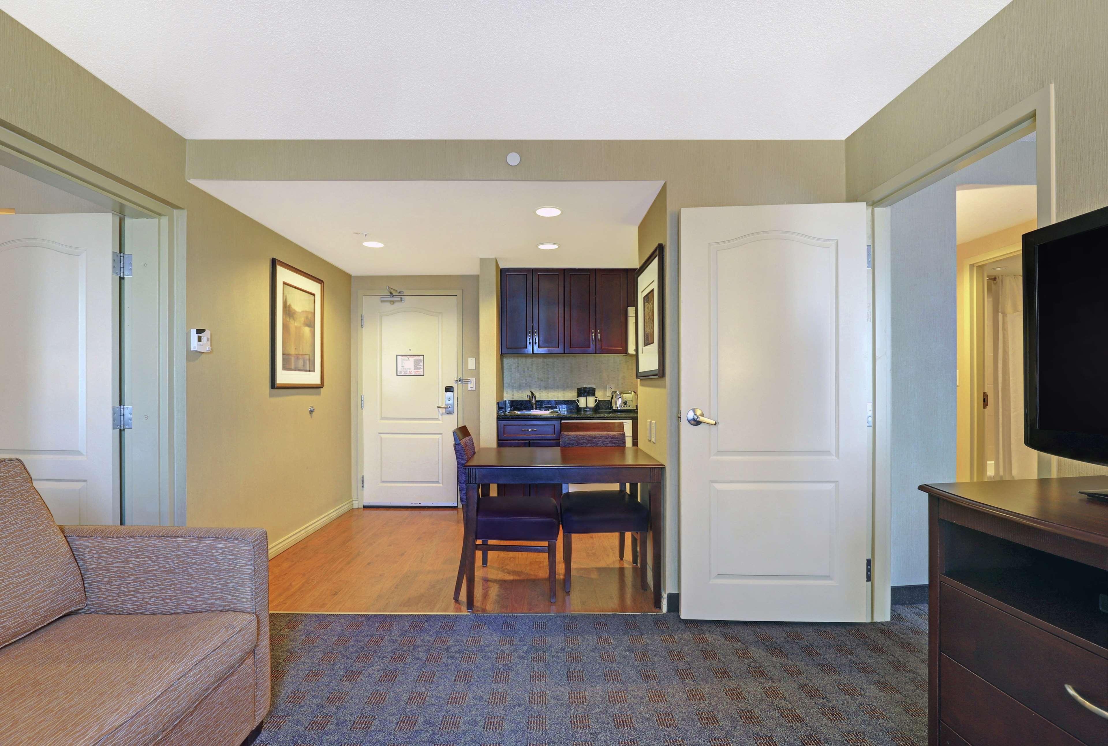 Suite Two Bedrooms Two Bathrooms