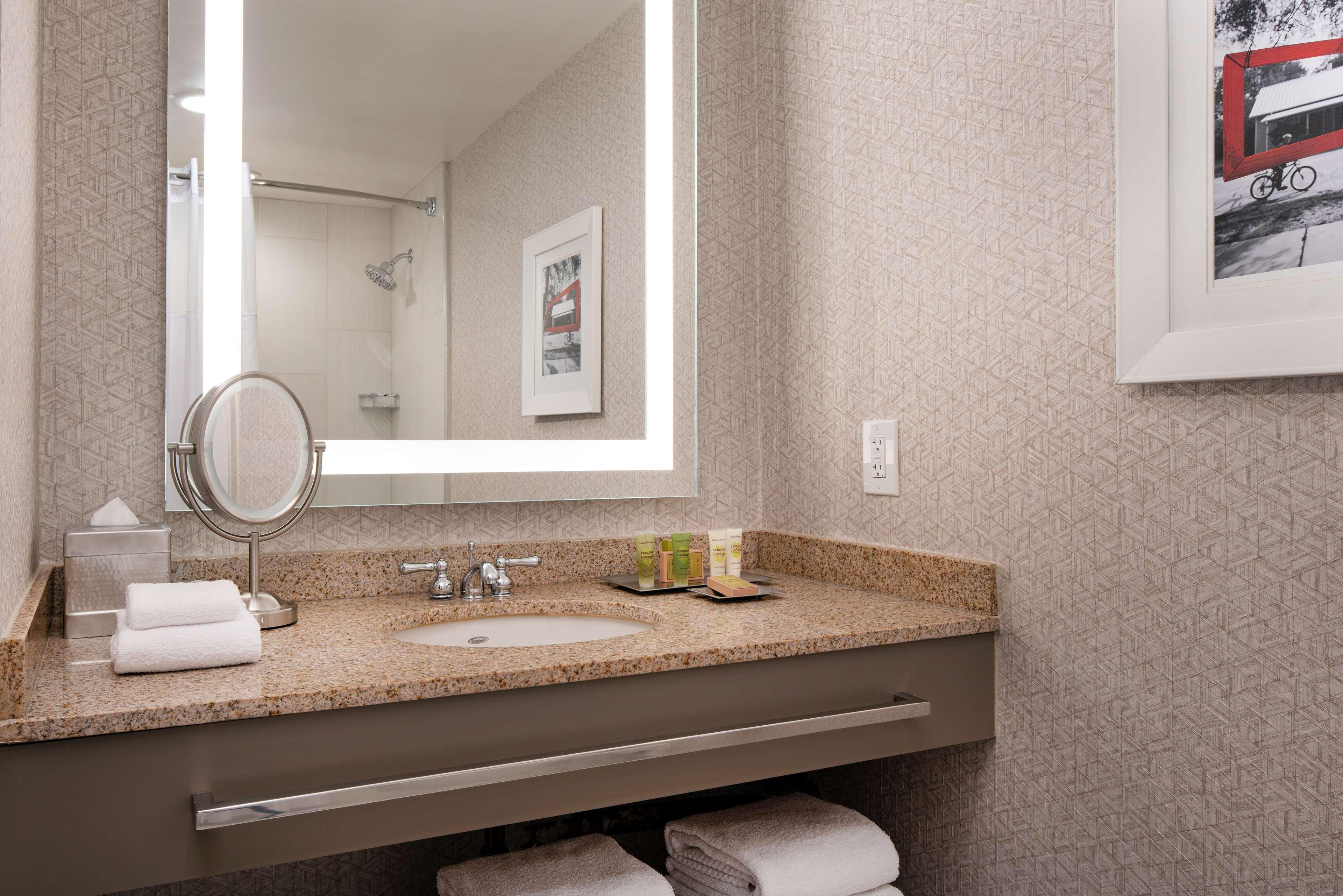 Room Two Double Beds