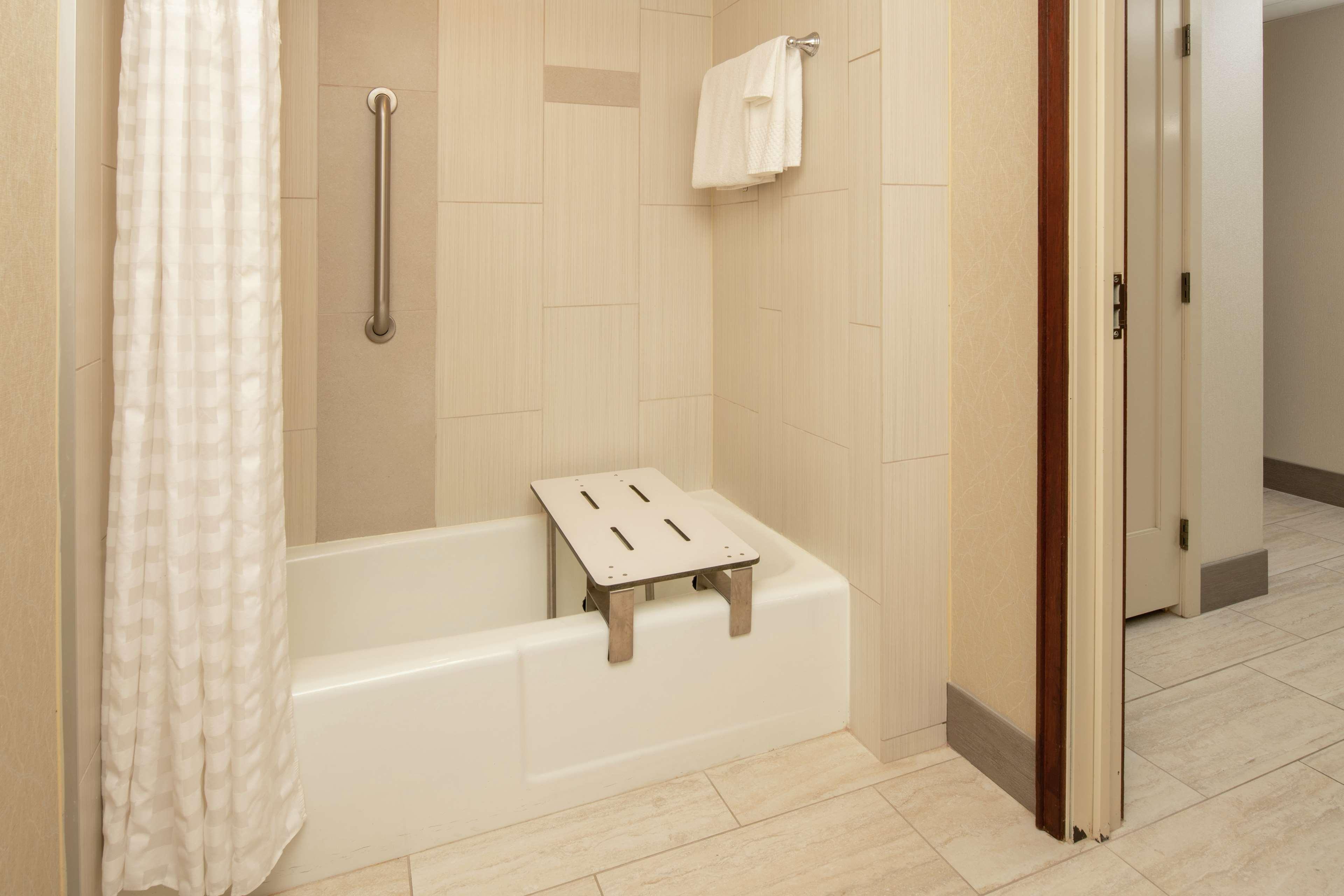 Double Accessible