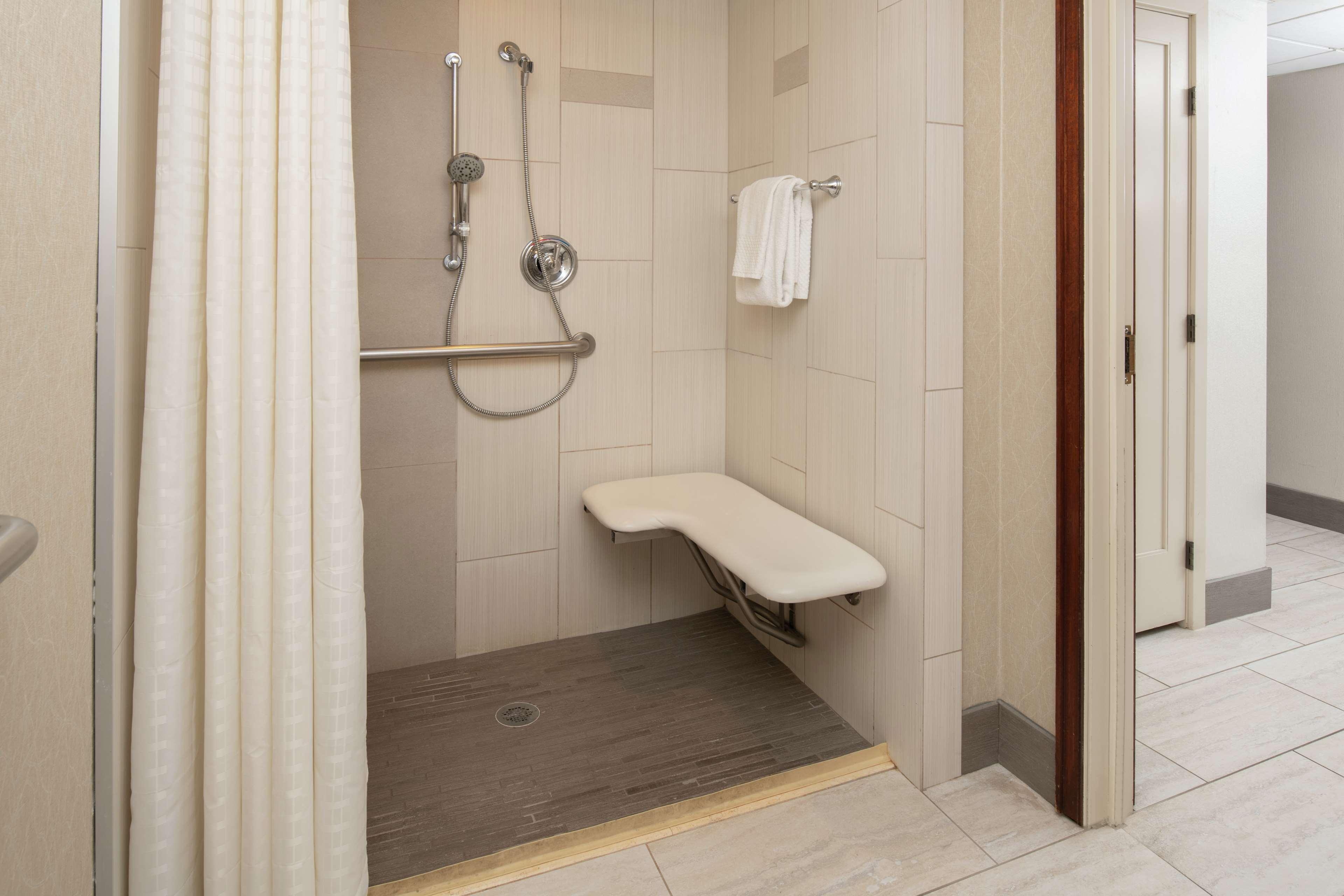 Double Accessible