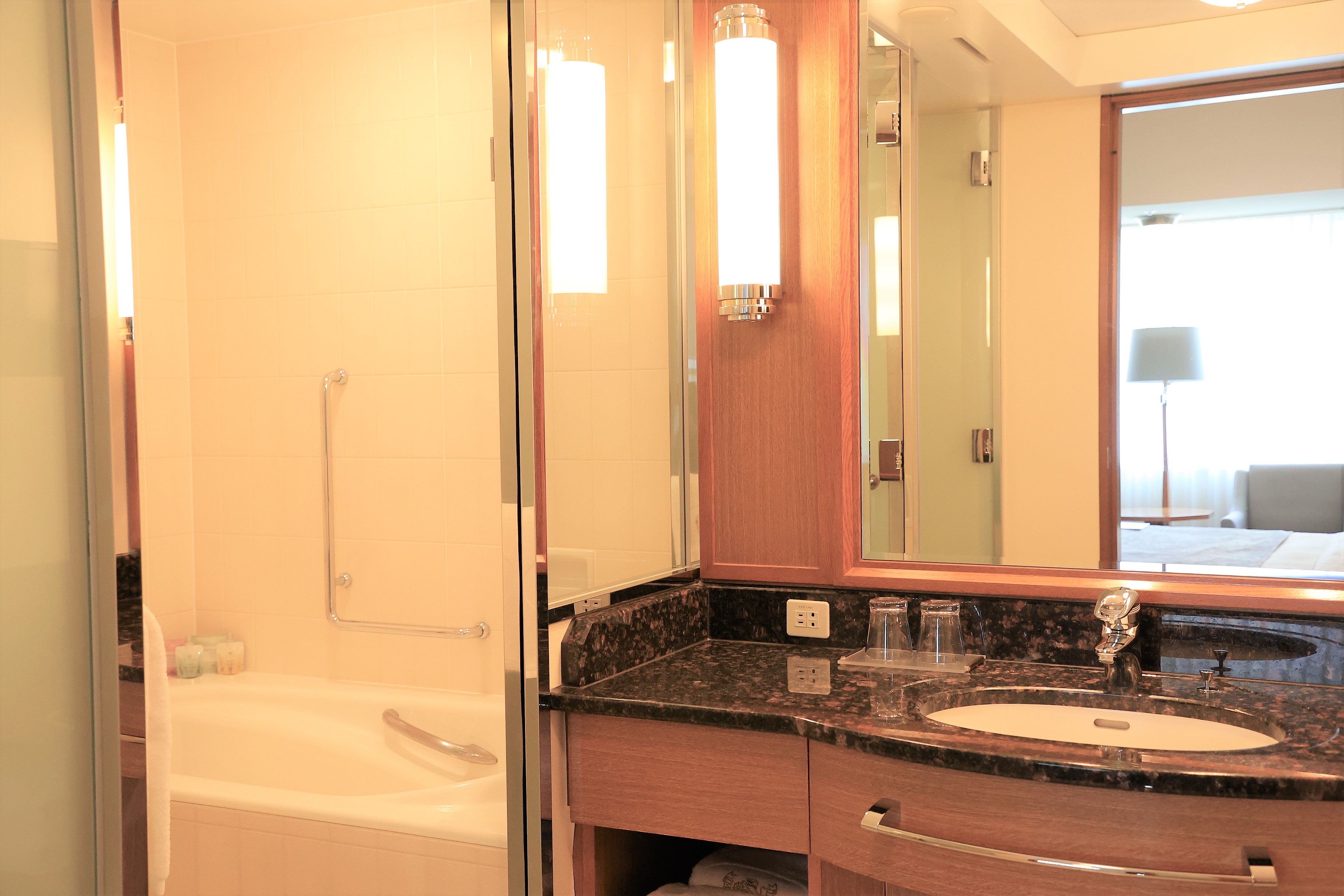 Junior Suite Capacity 1