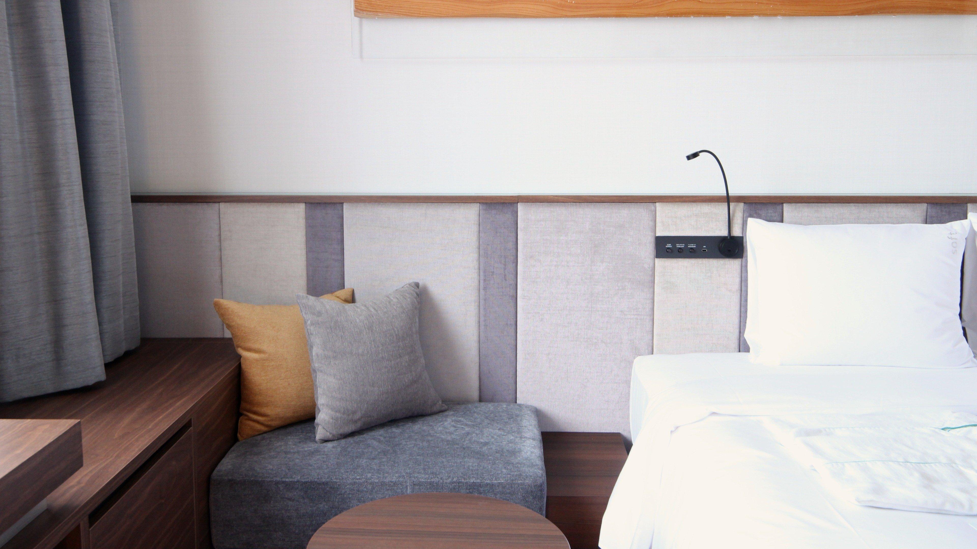 Room King Bed Non Smoking