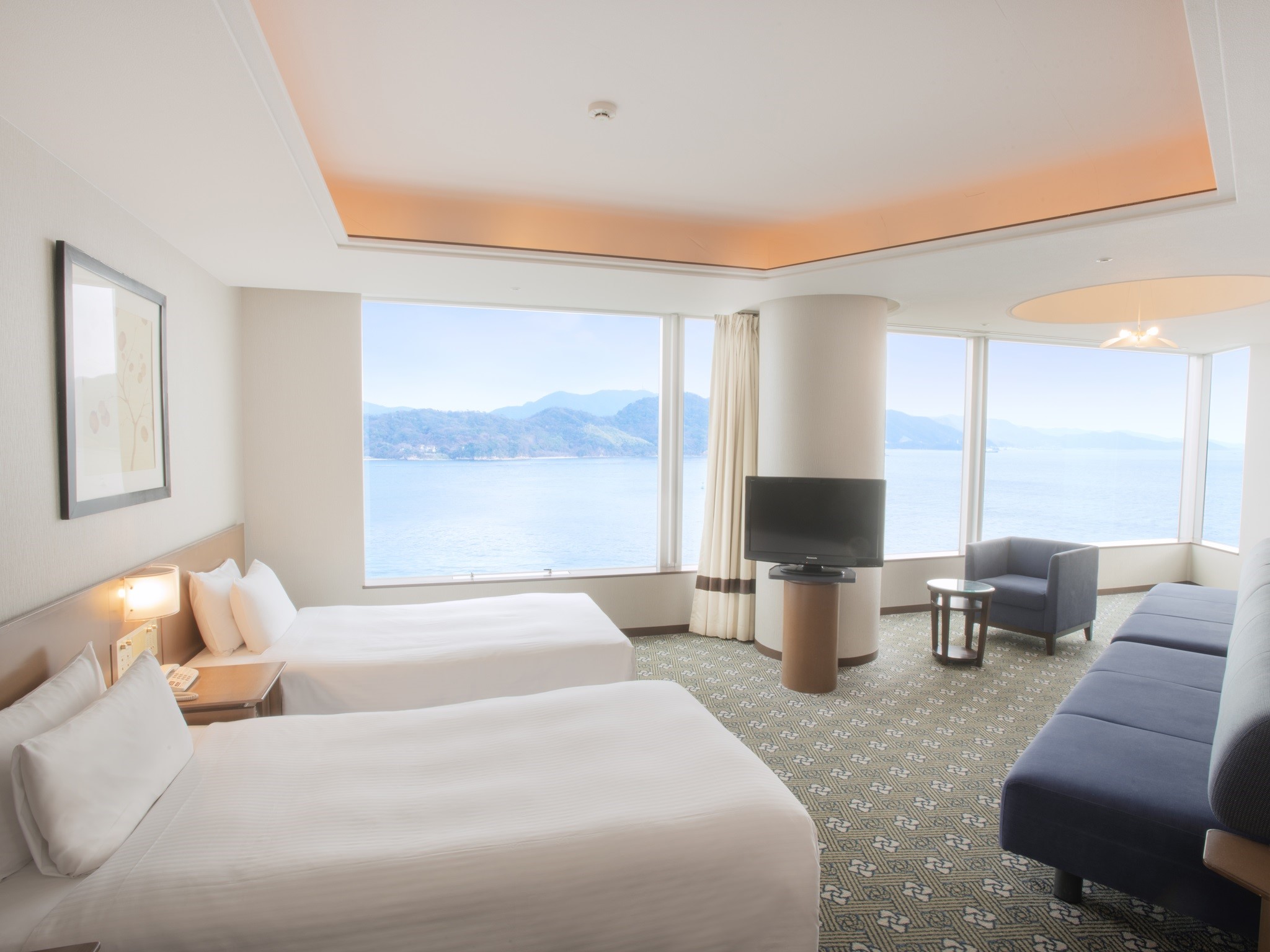 Family Room Superior