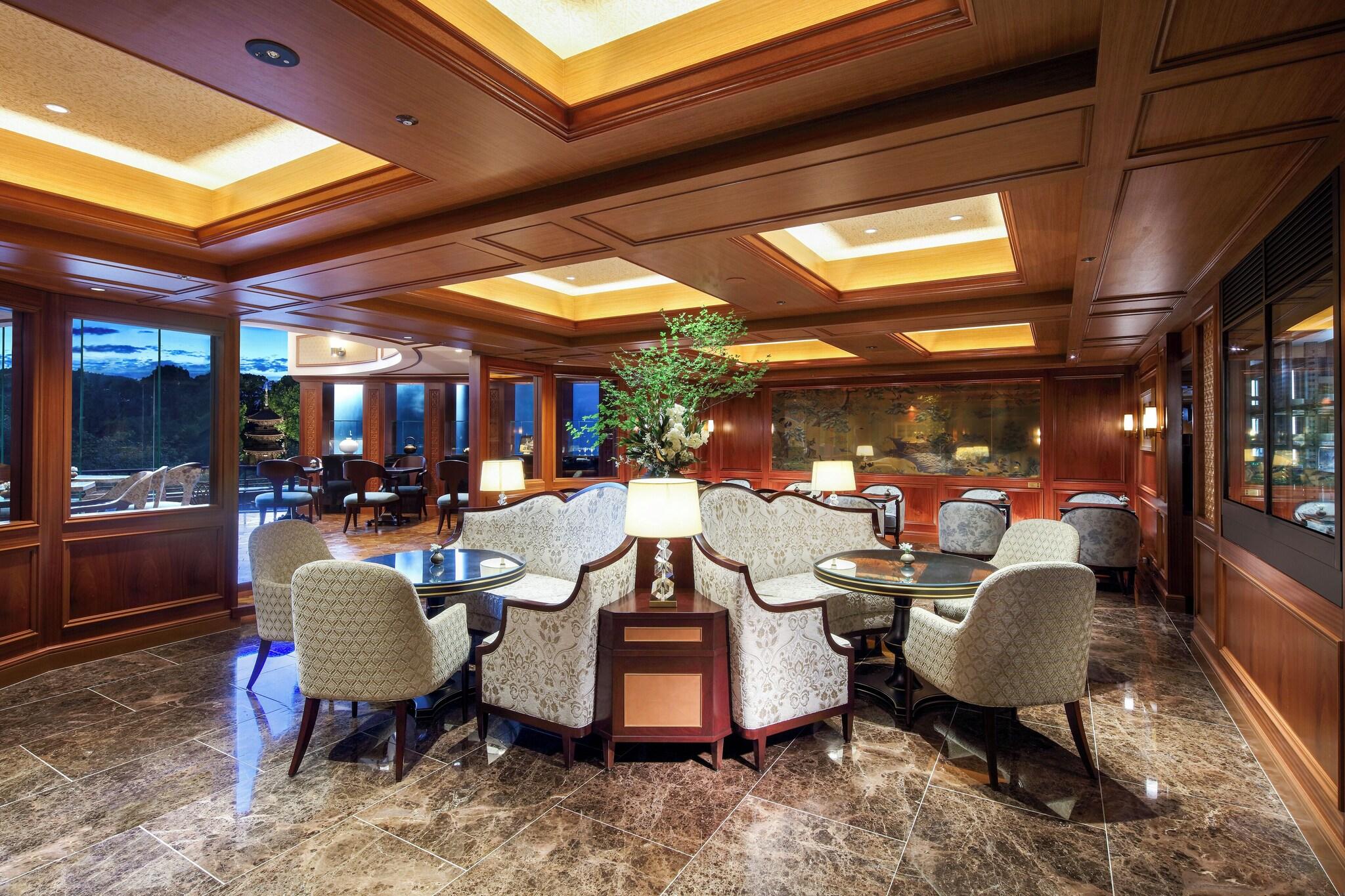 Suite Deluxe Non Smoking