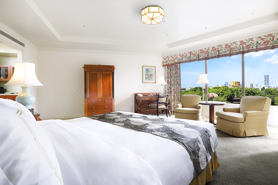 Single Garden View King Bed