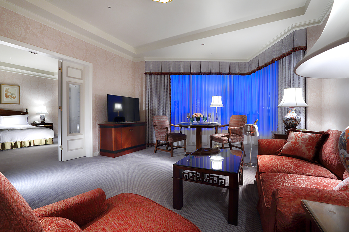 Suite Garden View King Bed