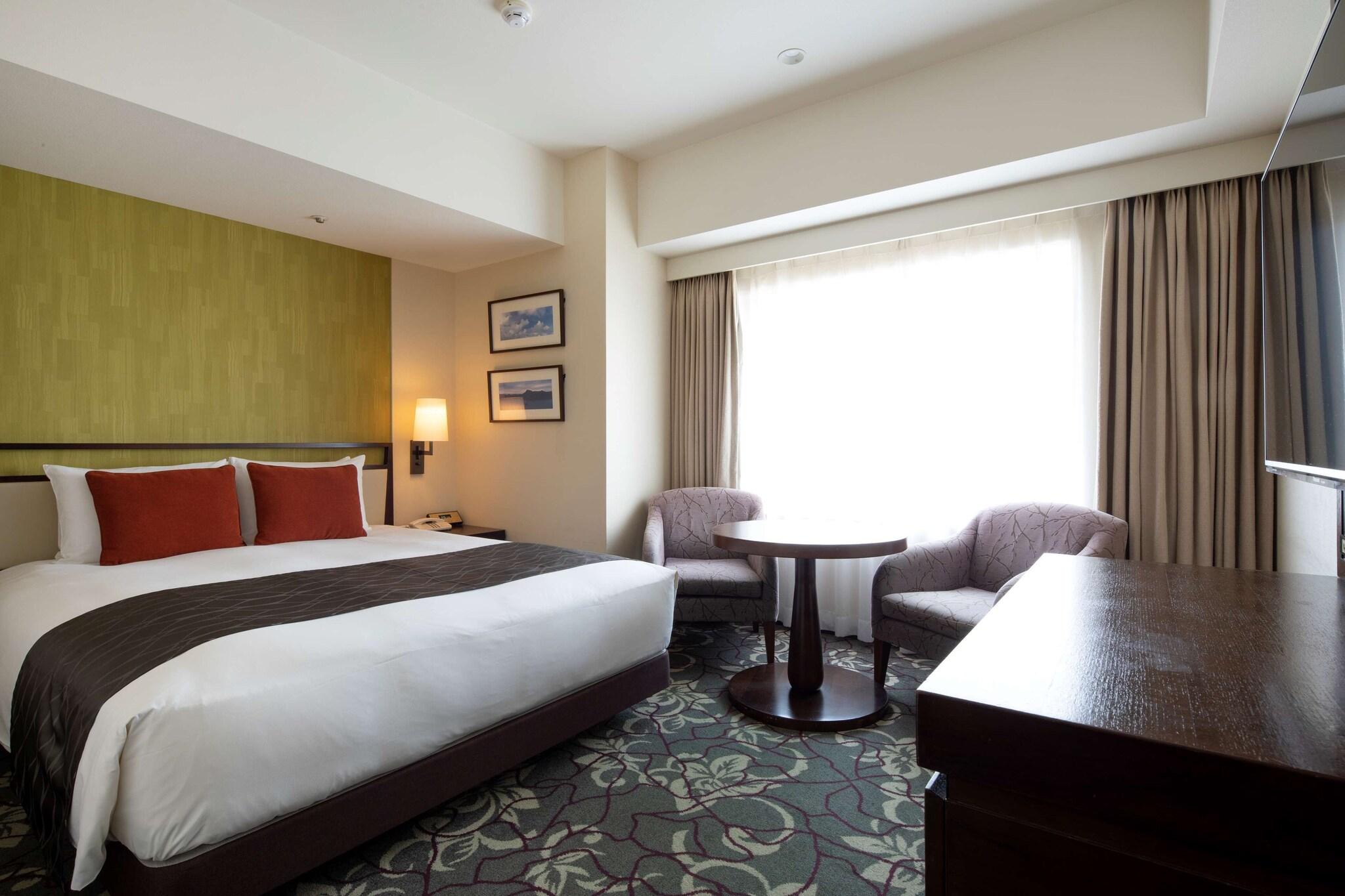 Double Superior Queen Bed