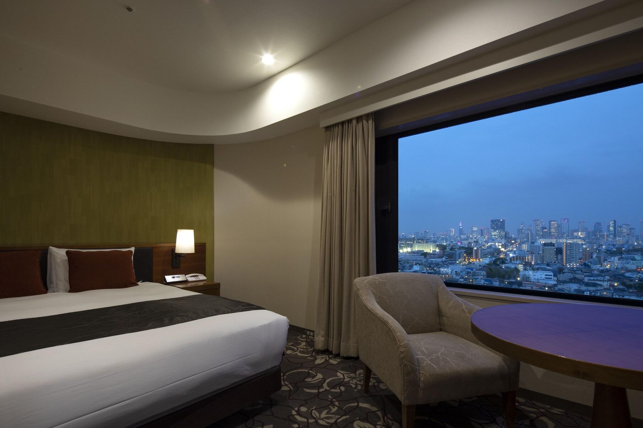 Double Superior Queen Bed