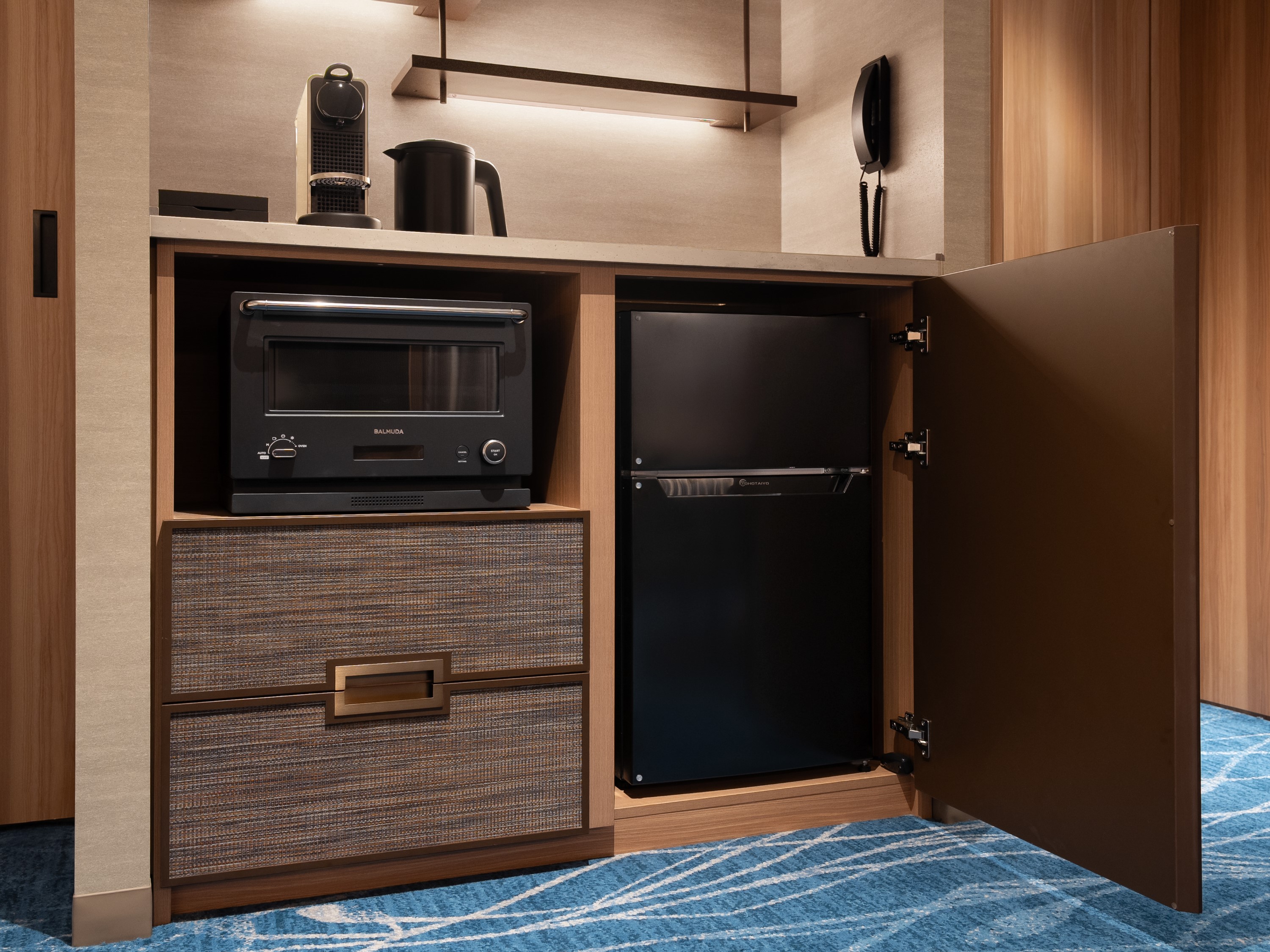 Family Room Executive