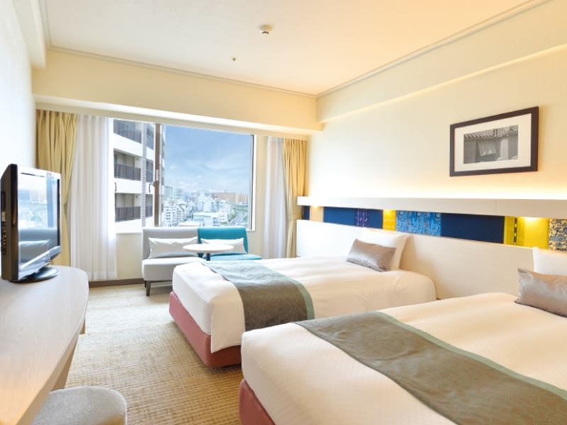 Twin Superior City View